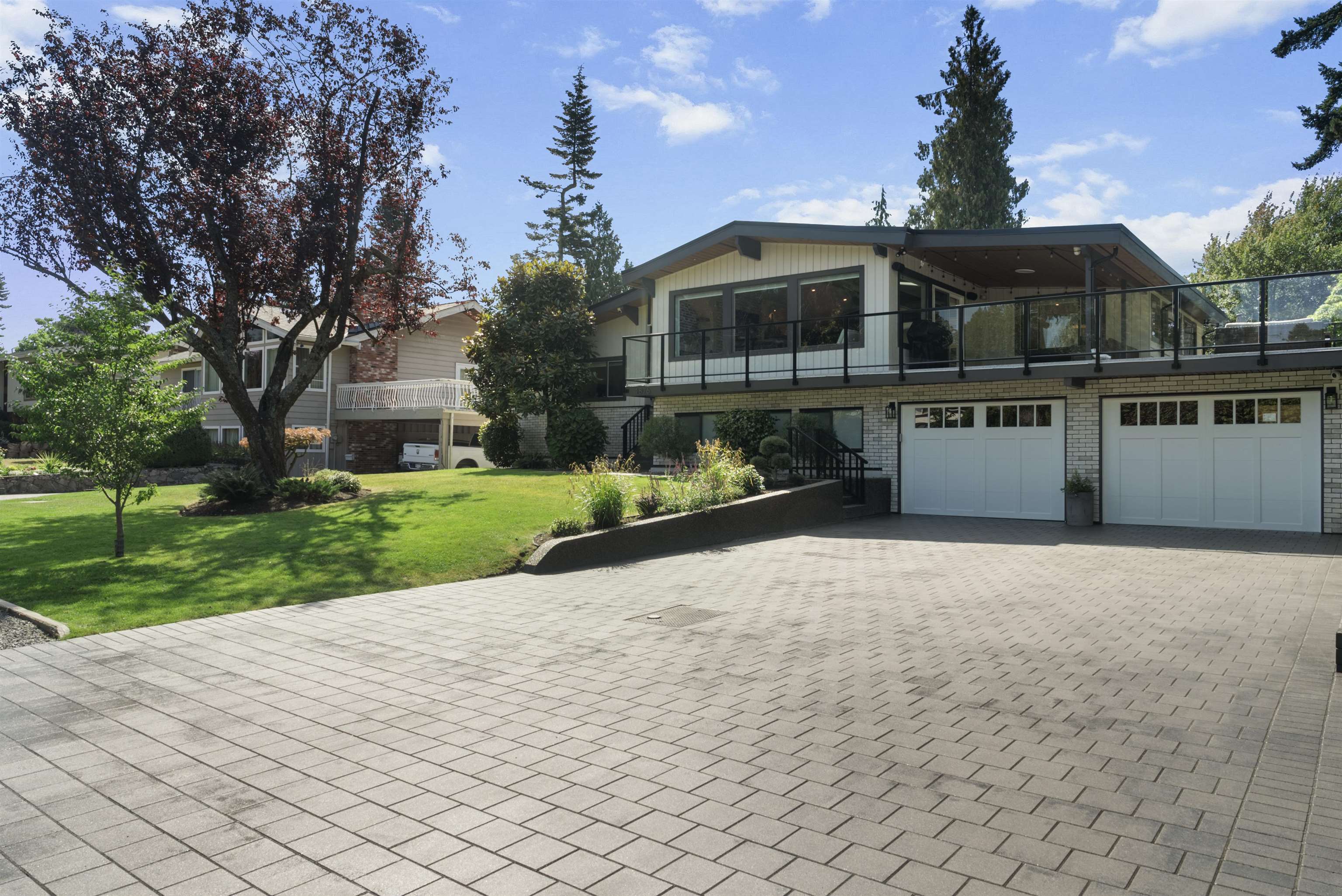 4th Avenue, Delta, BC V4M 1G4