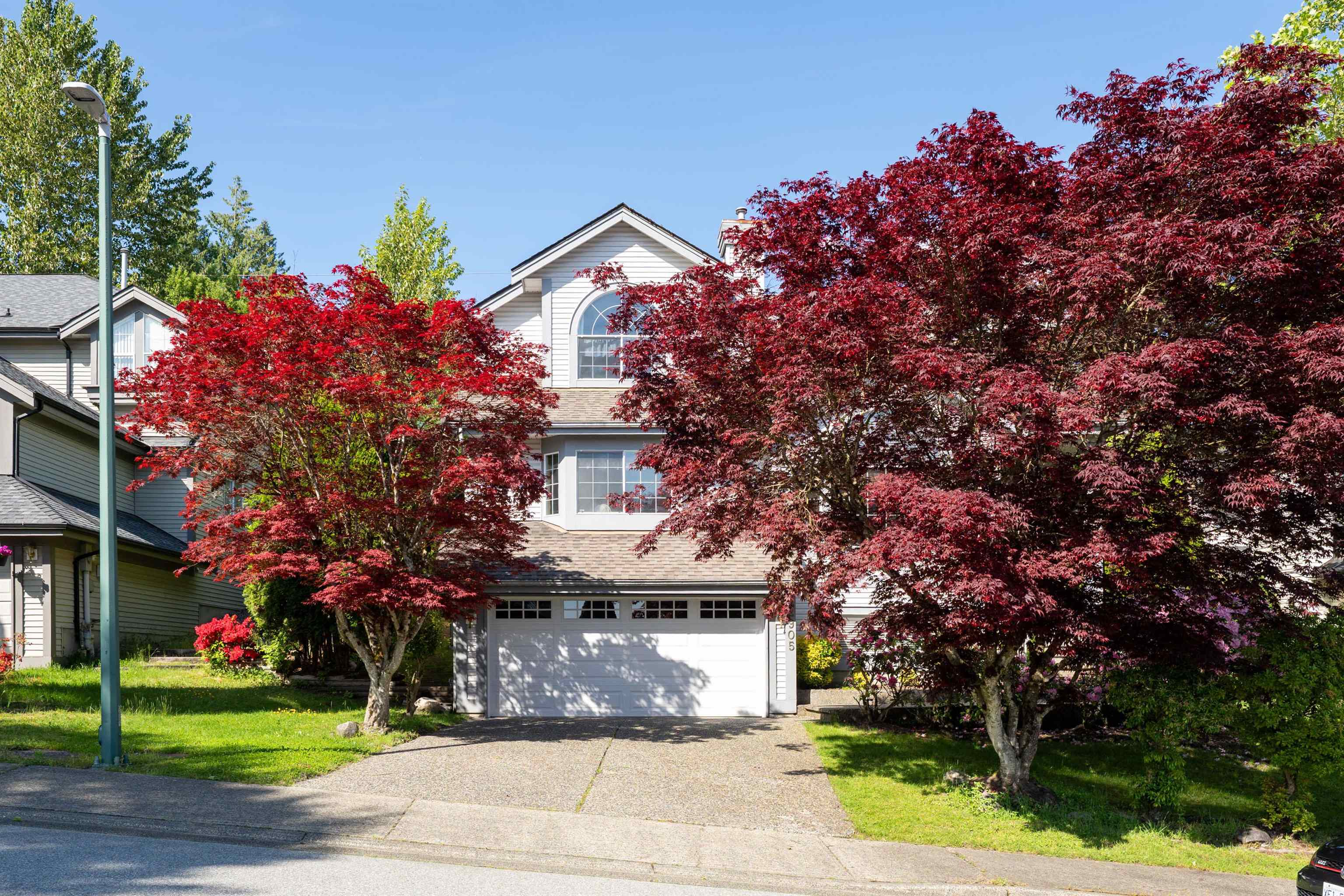 2905 Cliffrose Crescent, Coquitlam, BC V3E 2S9