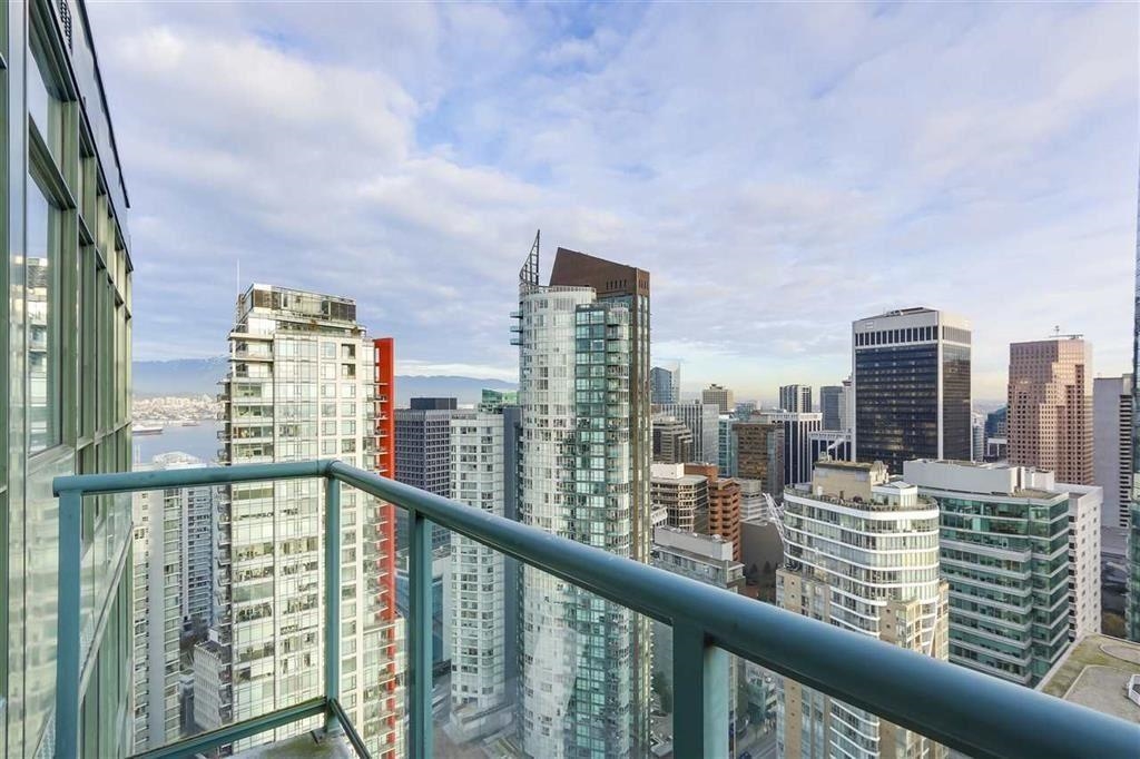 1239 West Georgia Street #3209, Vancouver, BC V6E 4R8