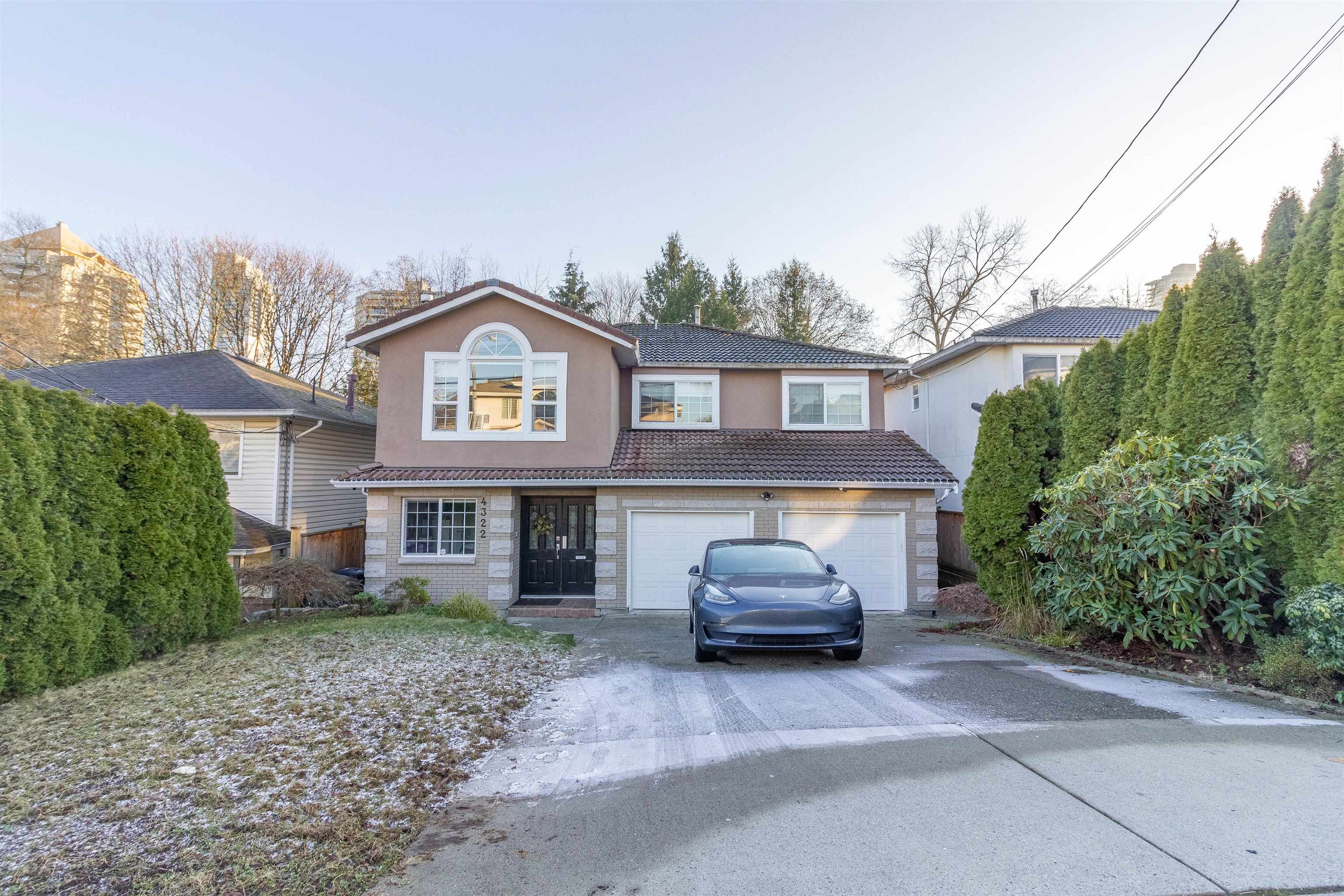 4322 Graveley Street, Burnaby, BC V5C 3T8