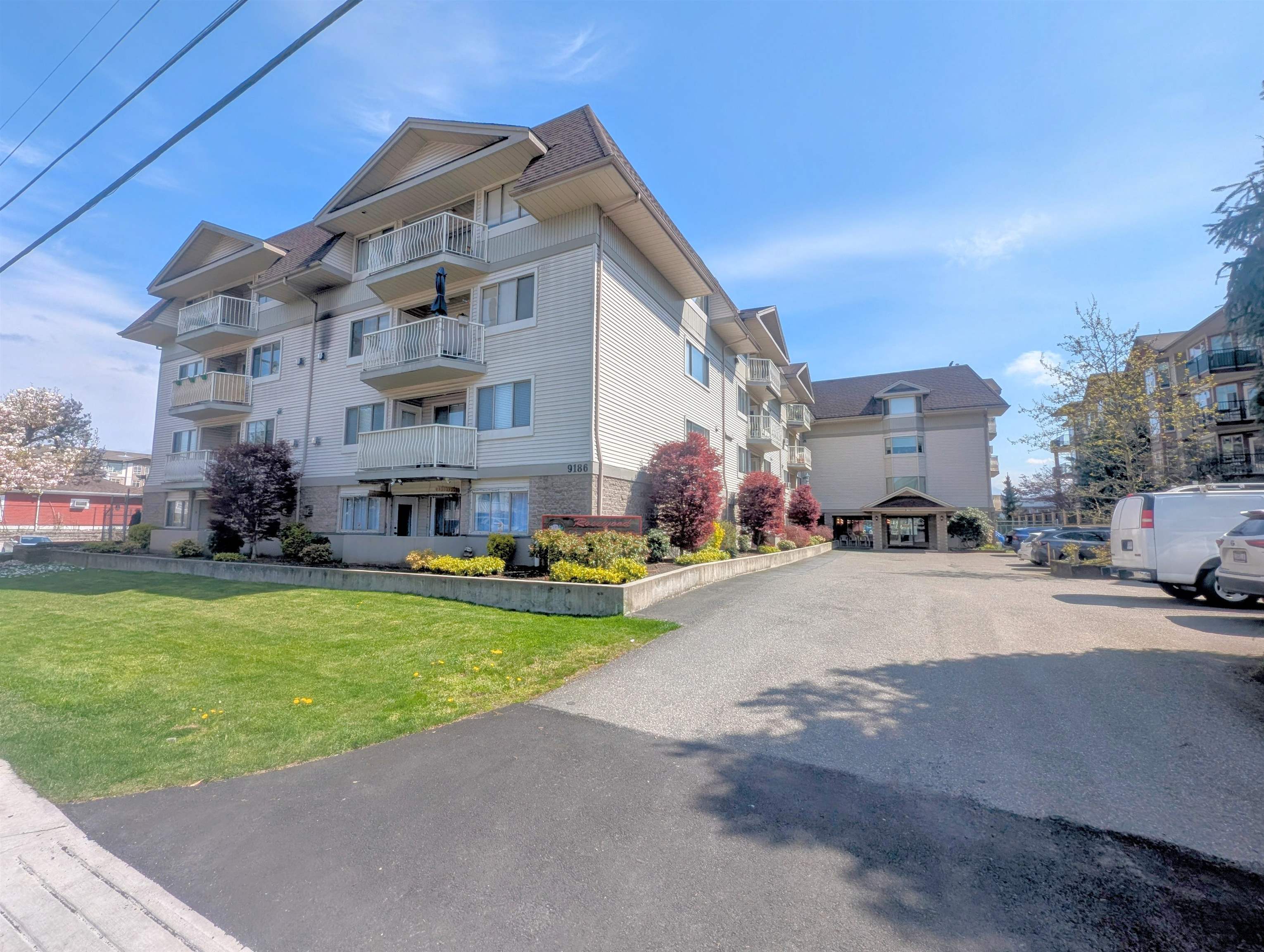 9186 Edward Street #404, Chilliwack, BC V2P 7X6