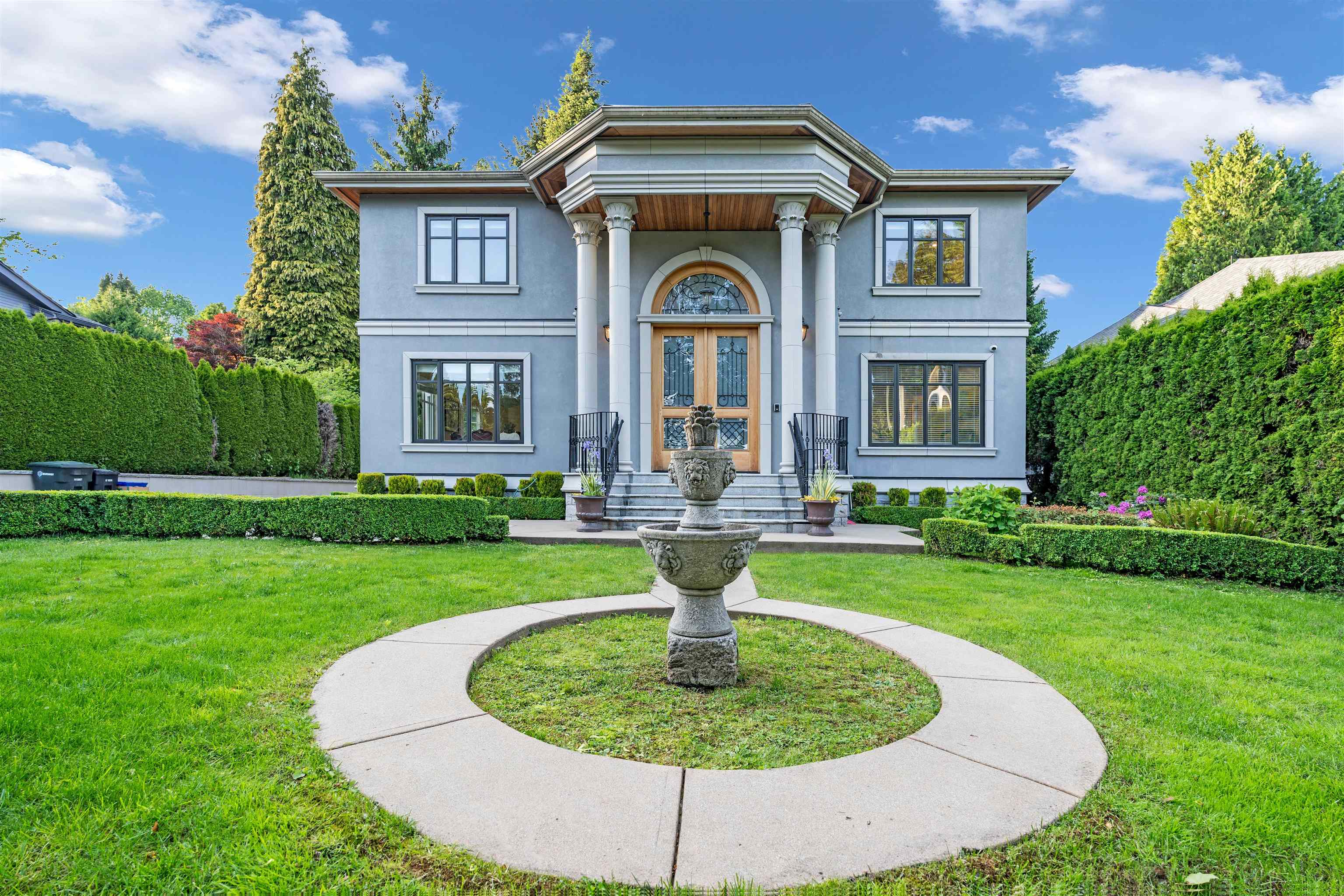 8233 Government Road, Burnaby, BC V5A 2E4