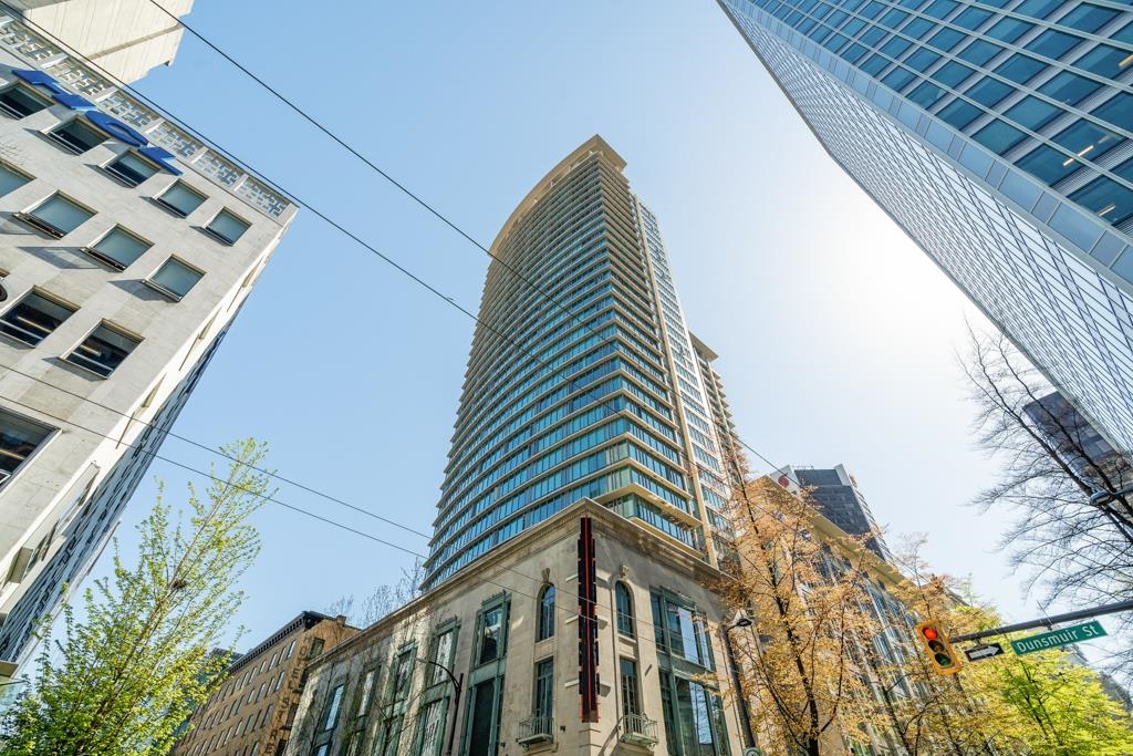 610 Granville Street #1611, Vancouver, BC V6C 3T3
