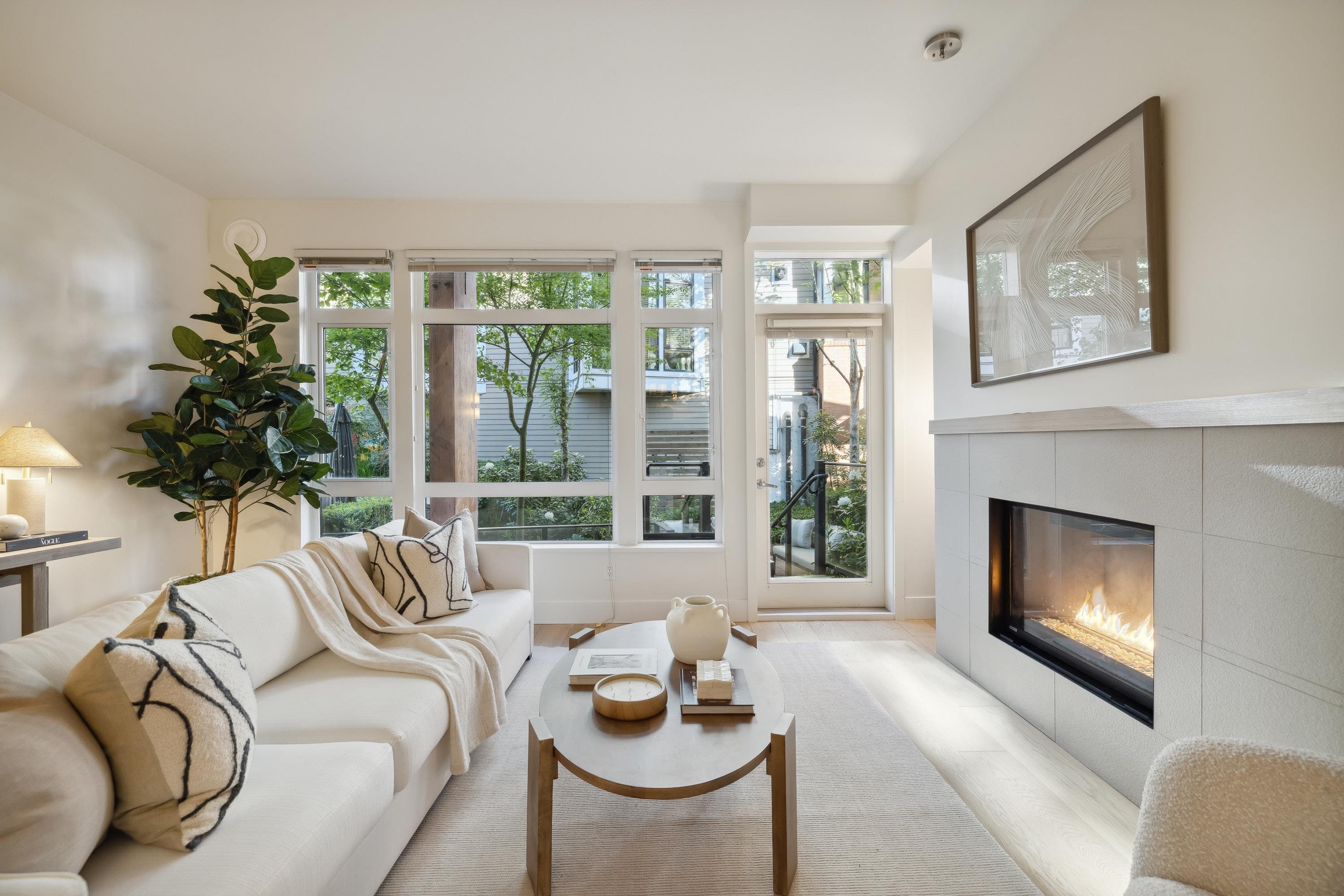 2923 Wall Street, Vancouver, BC V5K 0A6