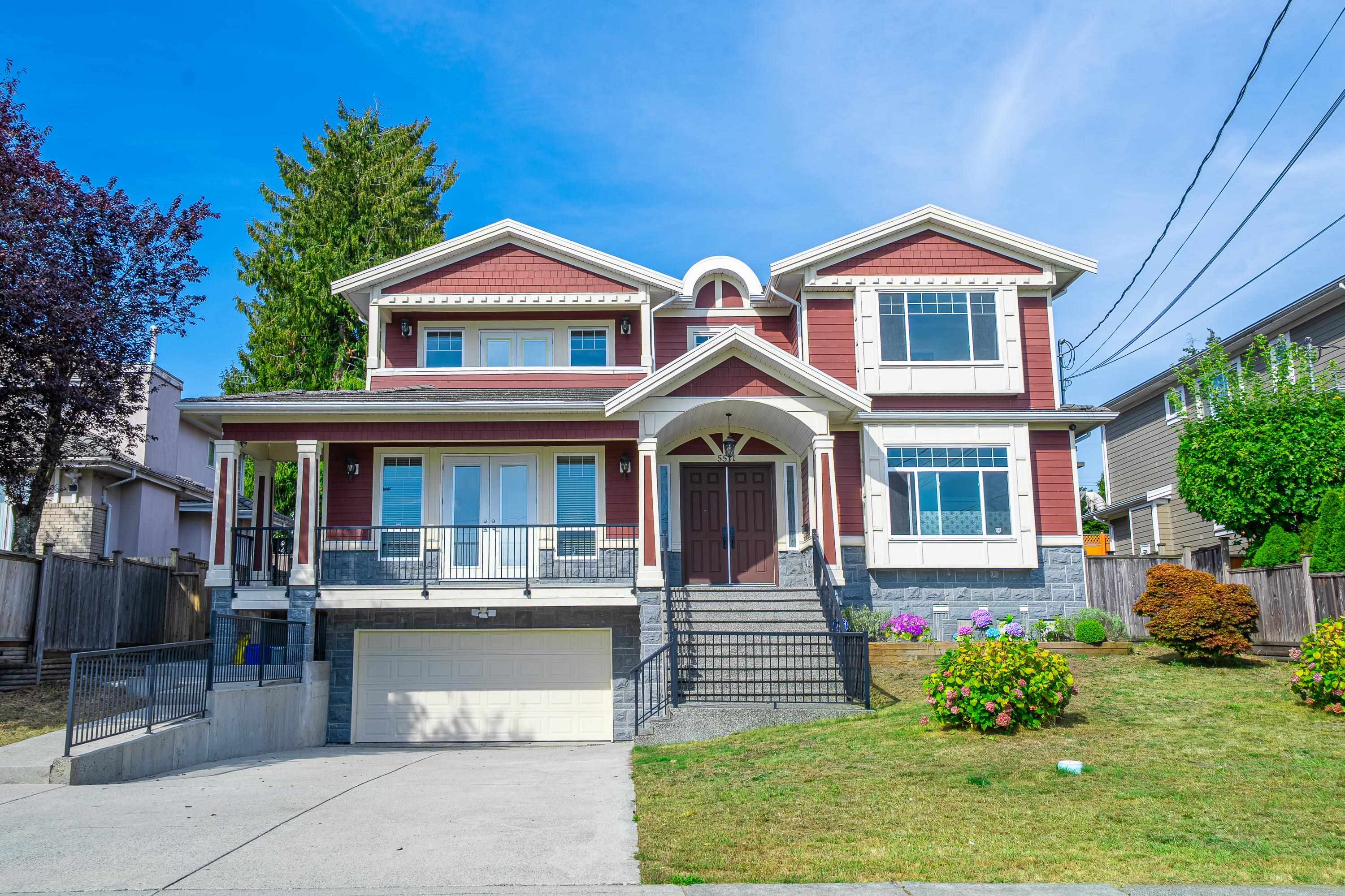 5511 Mckee Street, Burnaby, BC V5J 2T9