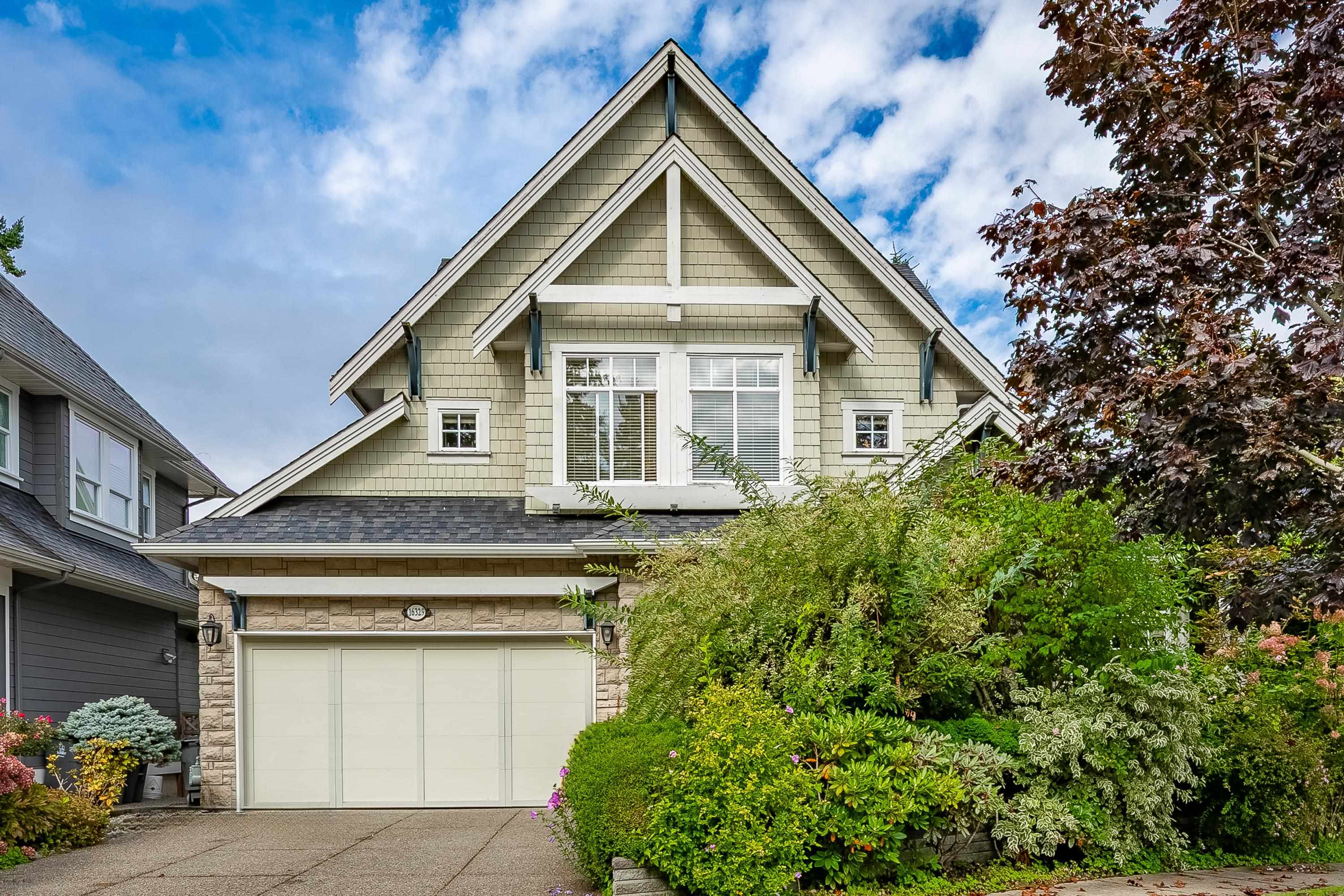 27a Avenue, Surrey, BC V3S 6R8