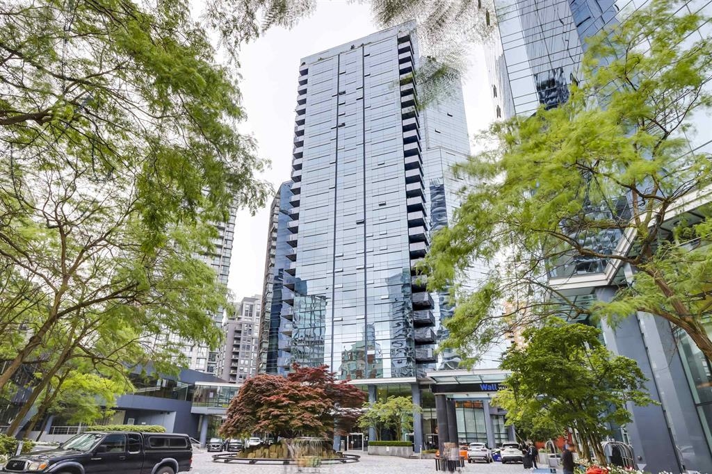 1050 Burrard Street #601, Vancouver, BC V6Z 2S3