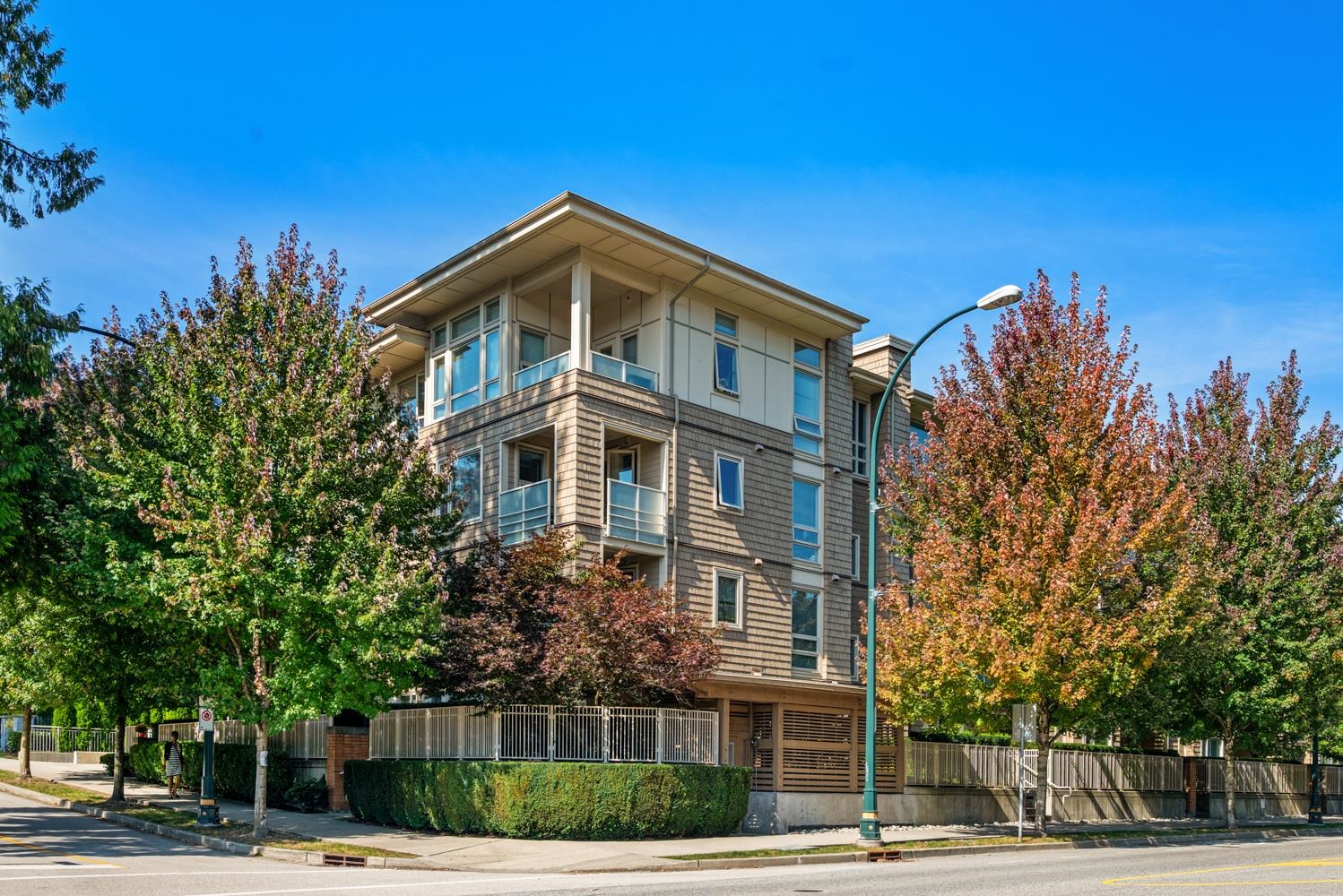 2665 Mountain Highway #206, North Vancouver, BC V7J 0A8