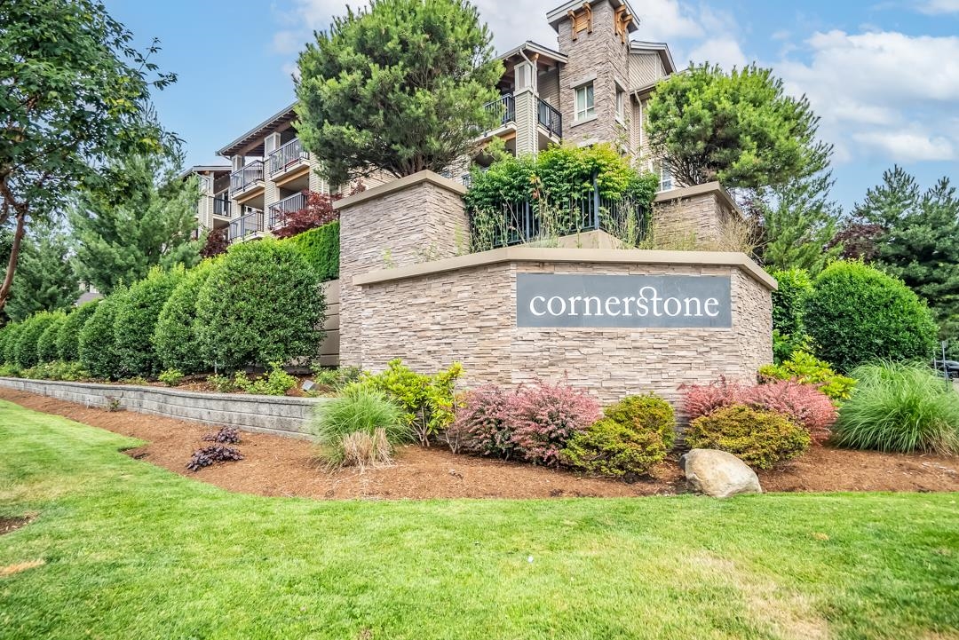 21009 56 Avenue #202, Langley, BC V3A 0C9