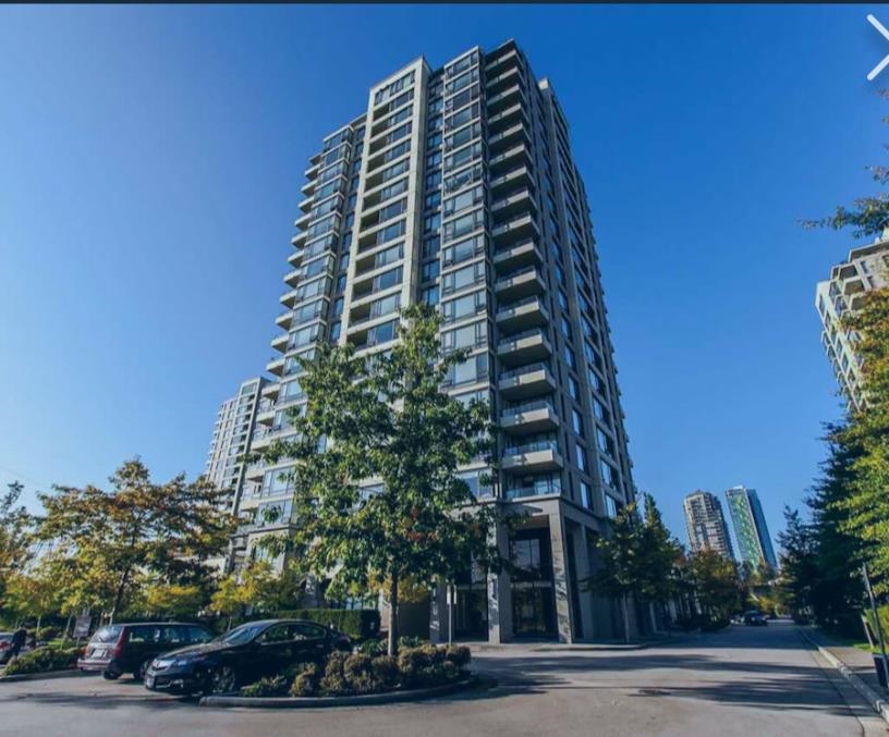 4178 Dawson Street #1707, Burnaby, BC V5C 0A4
