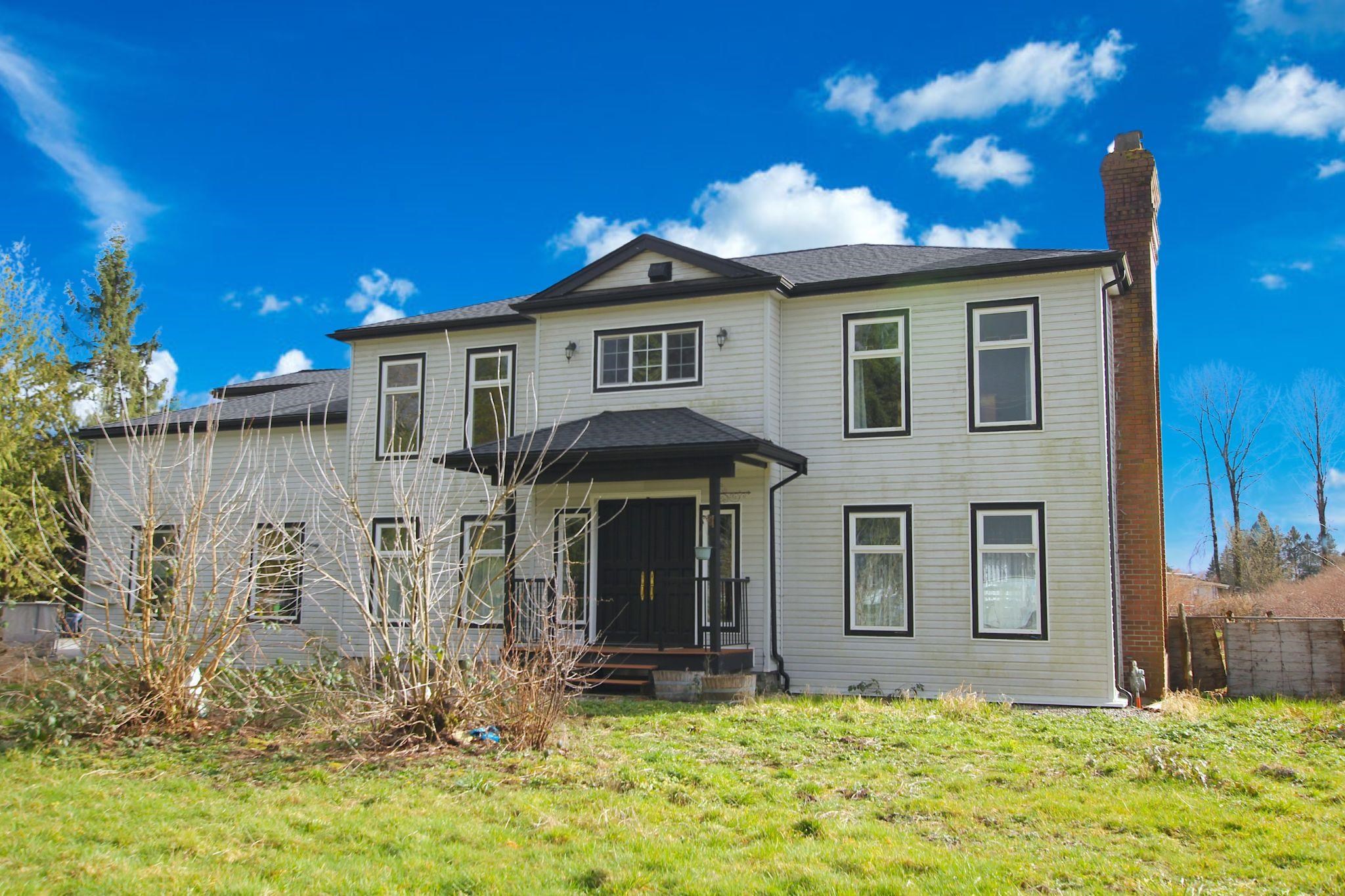 19682 Richardson Road, Pitt Meadows, BC V3Y 1Z1