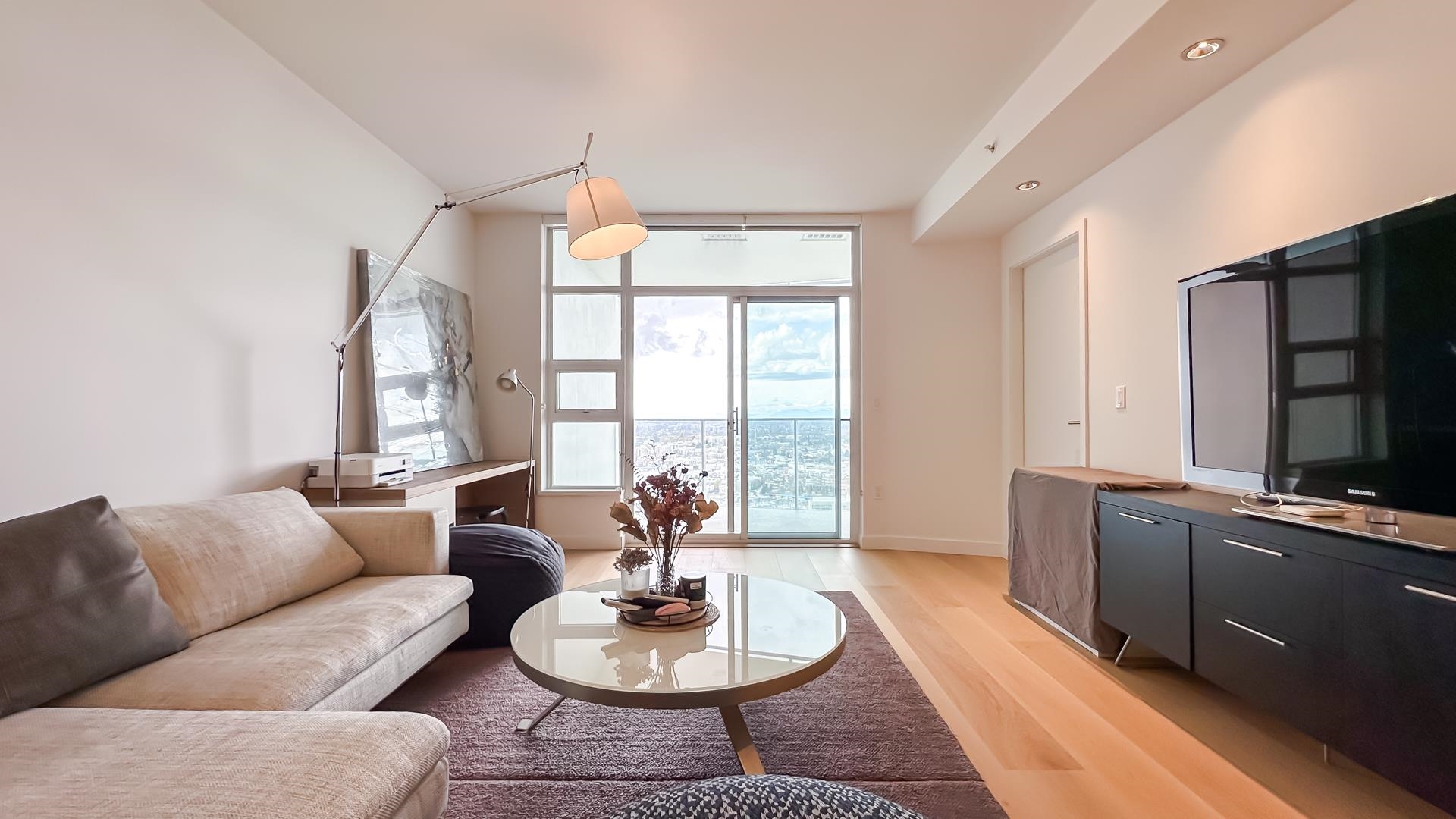 1289 Hornby Street #4209, Vancouver, BC V6Z 0G7
