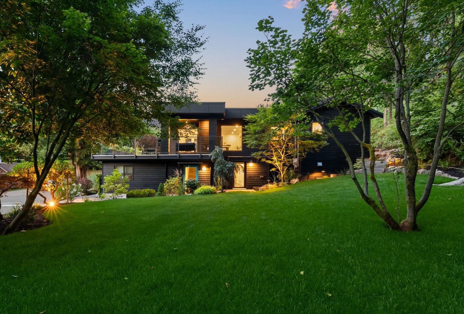 4507 Summerside Lane, North Vancouver, BC V7G 1H4