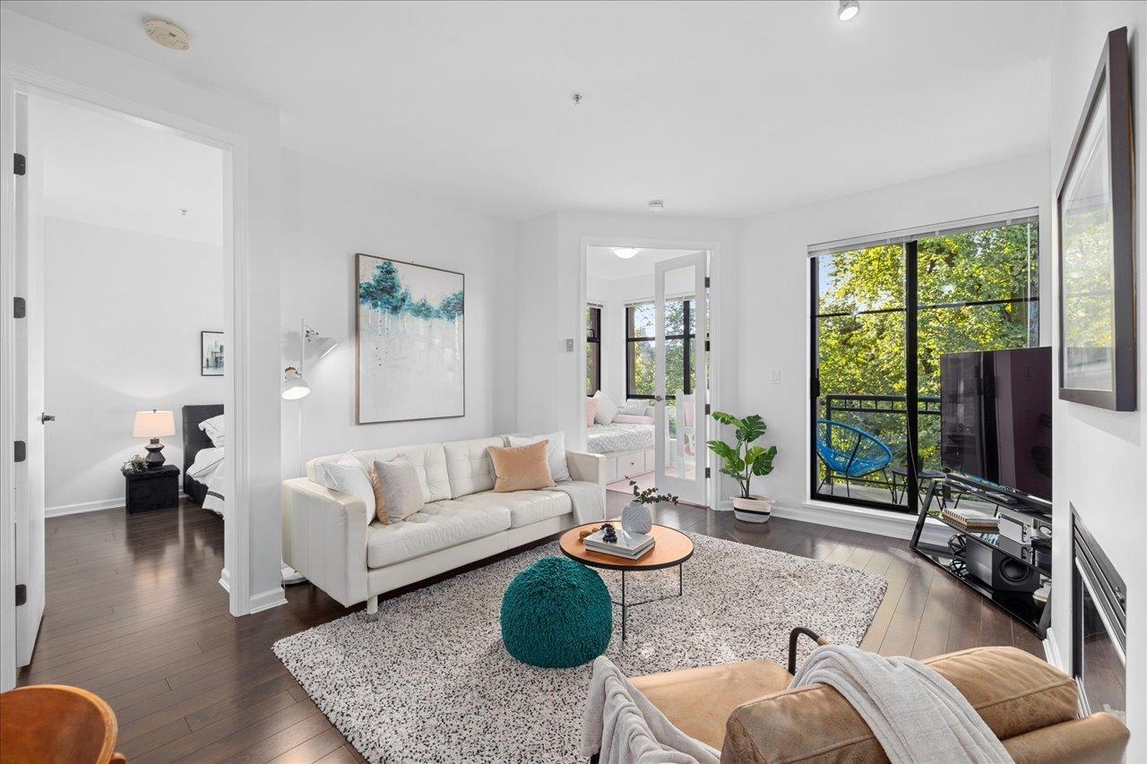 2065 West 12th Avenue #412, Vancouver, BC V6J 5L9