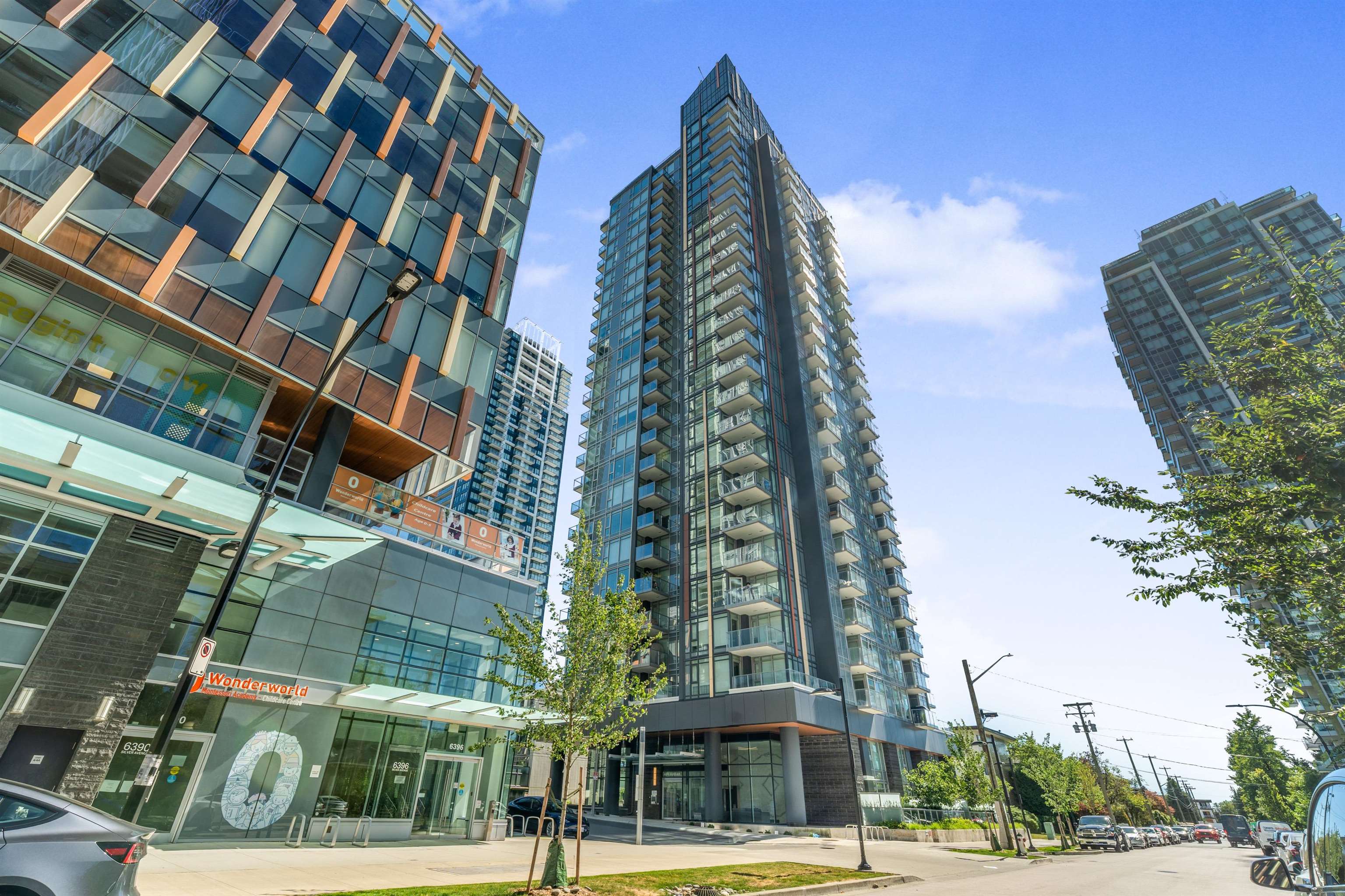 6398 Silver Avenue #807, Burnaby, BC V5H 0K7