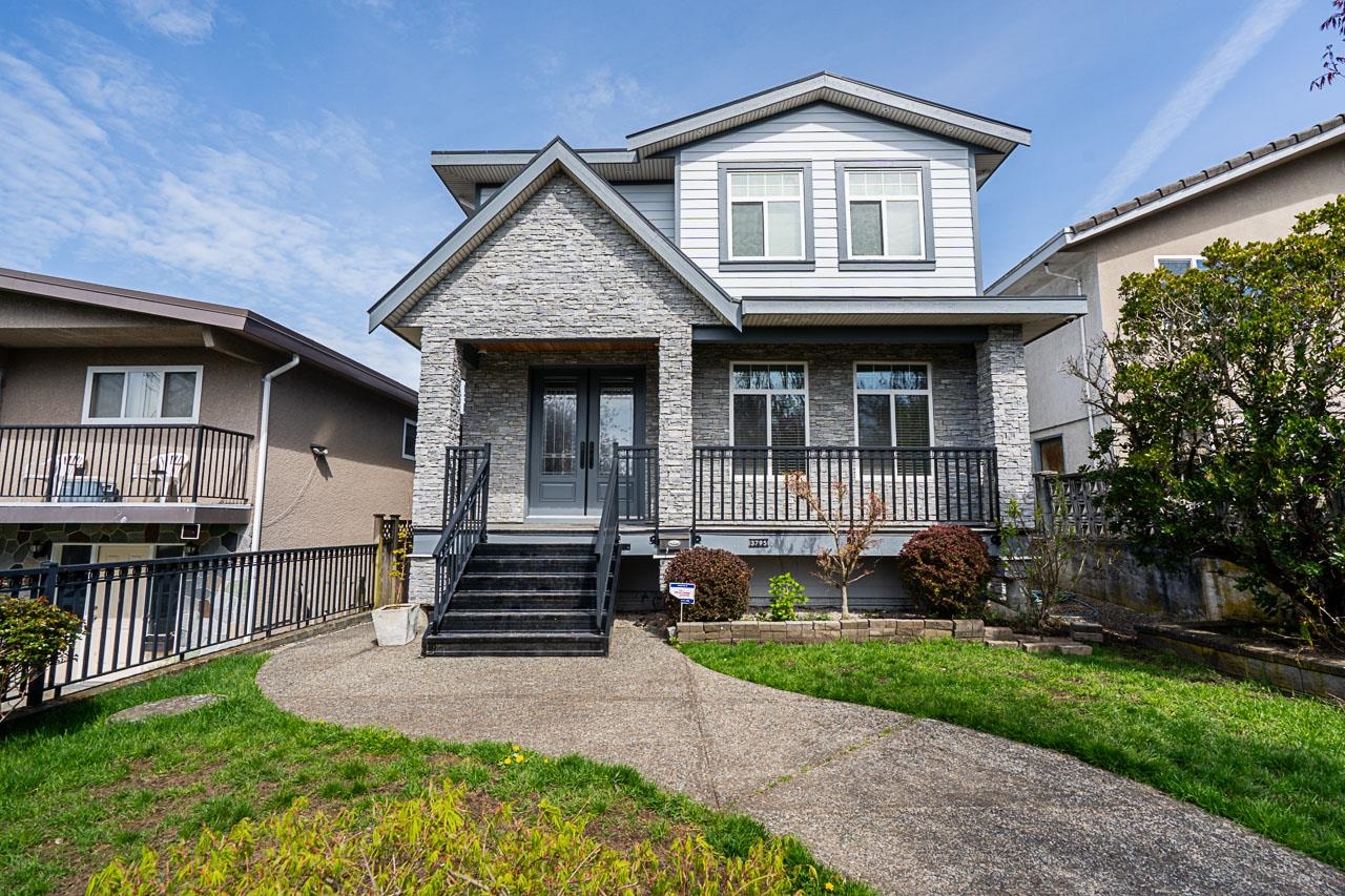 3795 Union Street, Burnaby, BC V5C 2W2