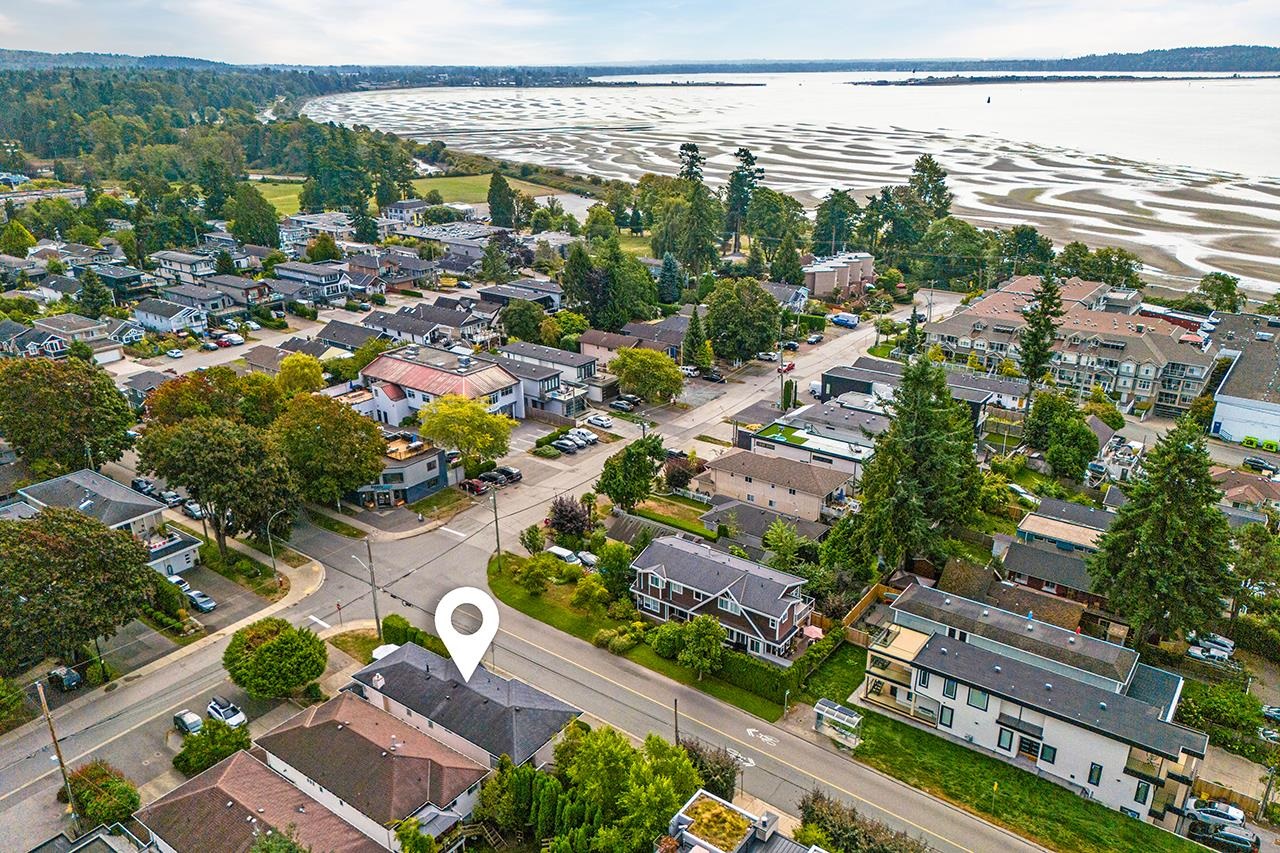 907 Maple Street, White Rock, BC V4B 4M4