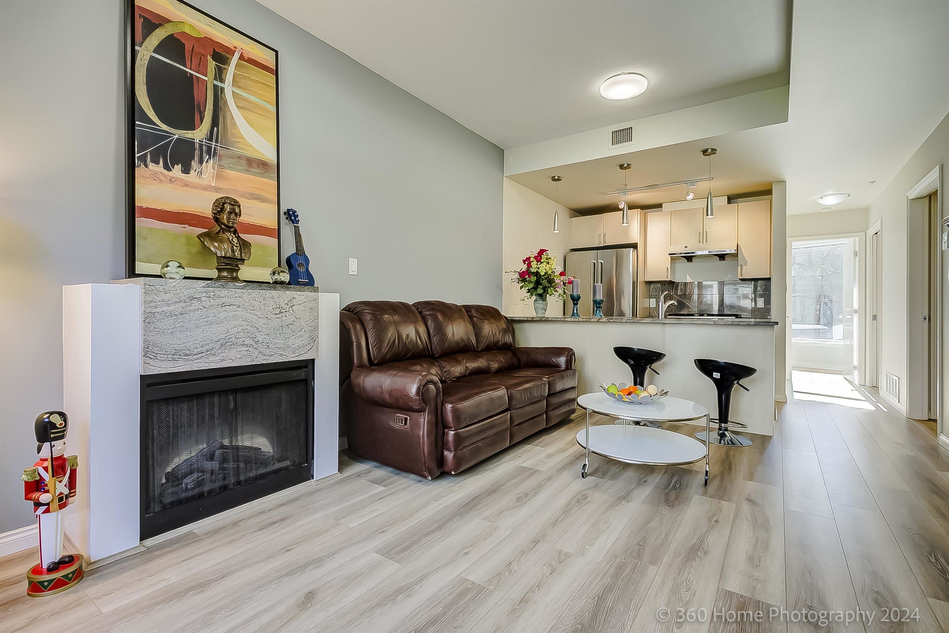 1211 Melville Street #303, Vancouver, BC V6E 0A7