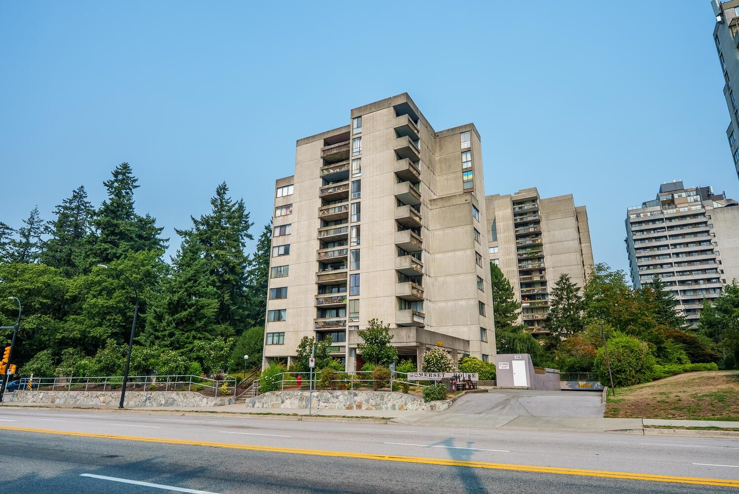 4105 Imperial Street #403, Burnaby, BC V5J 1A6