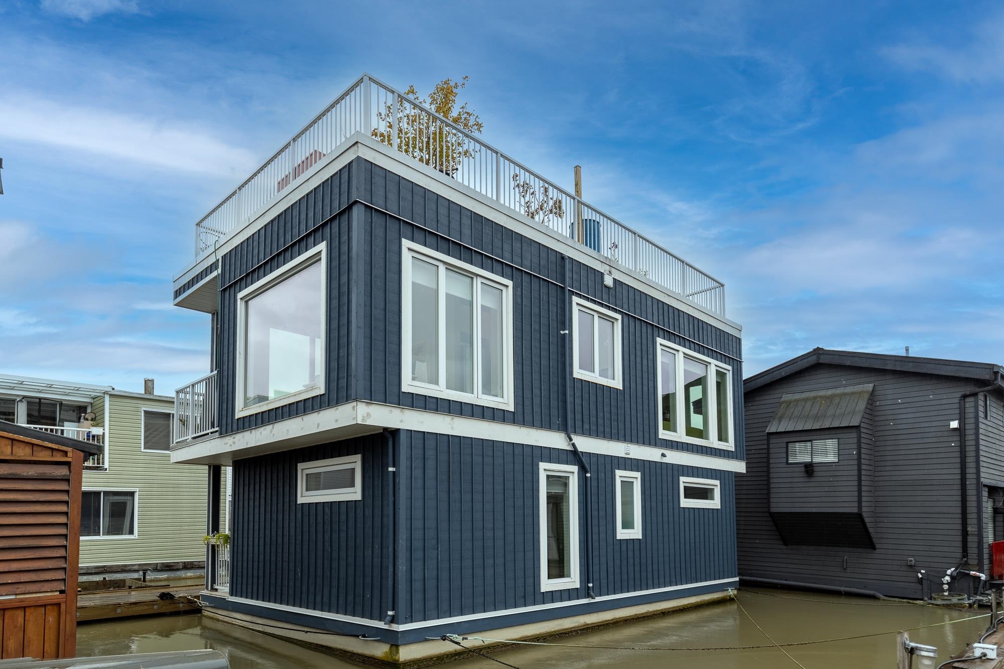 8191 River Road #6w2, Richmond, BC V6X 1X8