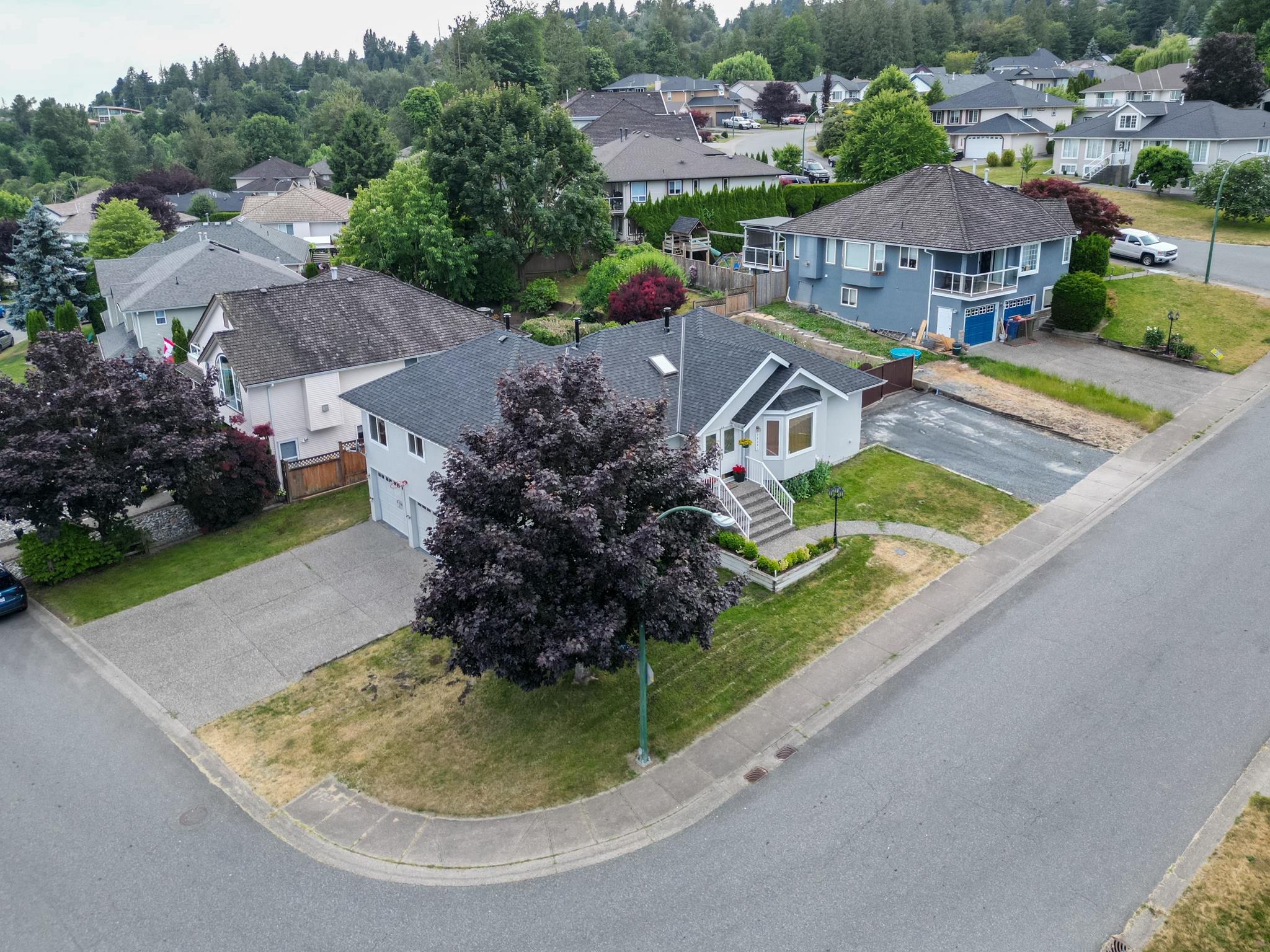 36381 Country Place, Abbotsford, BC V3G 1M2