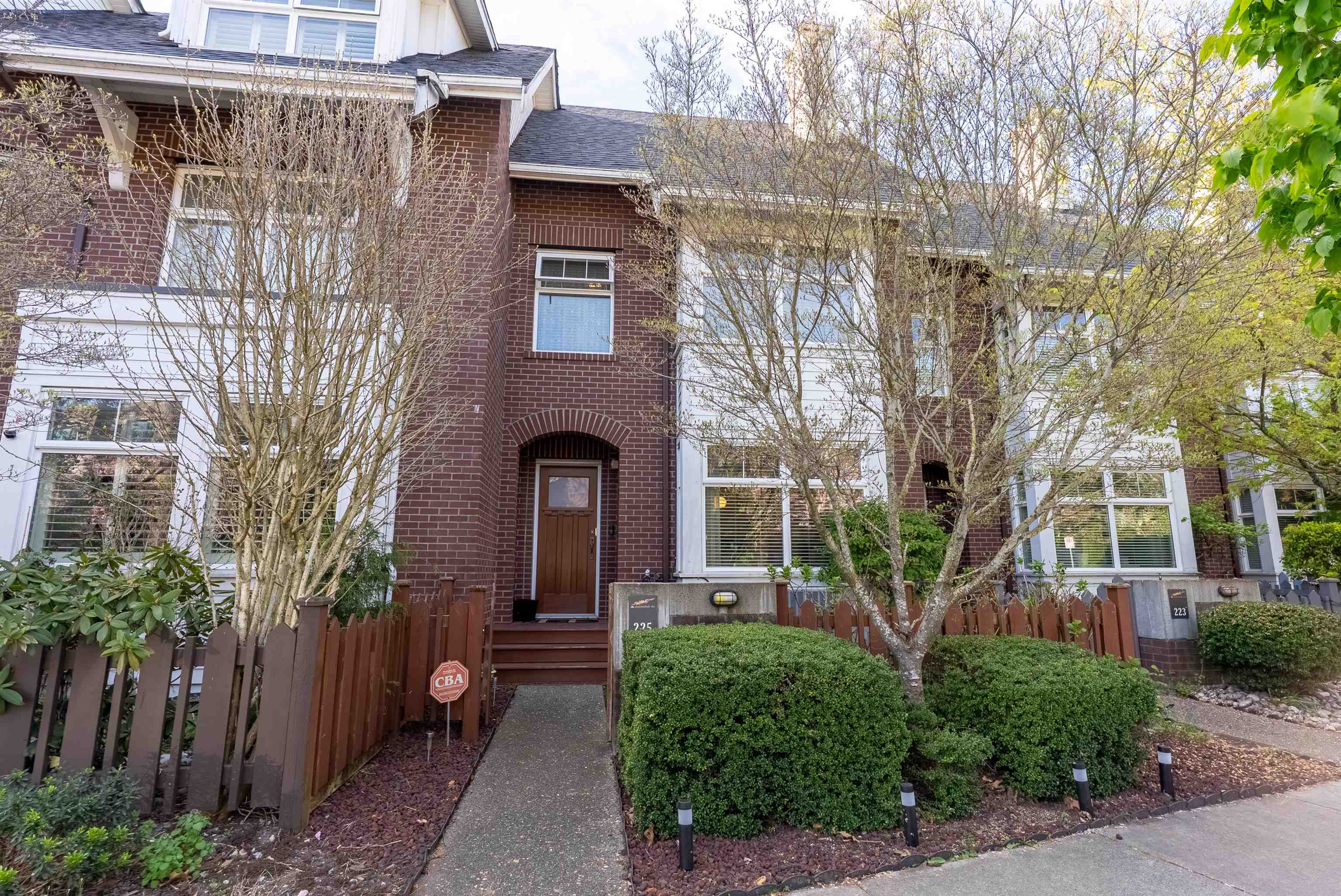 225 Salter Street, New Westminster, BC V3M 0E8