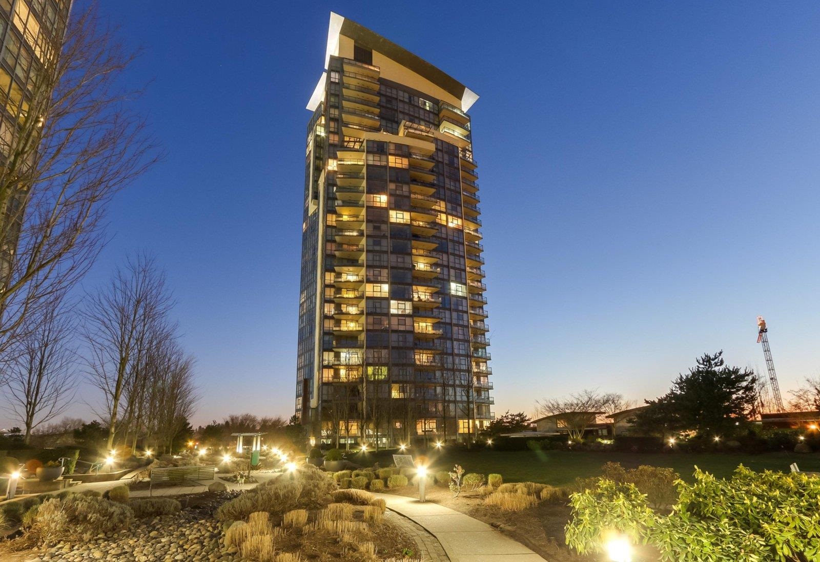 2225 Holdom Avenue #2203, Burnaby, BC V5B 0A1