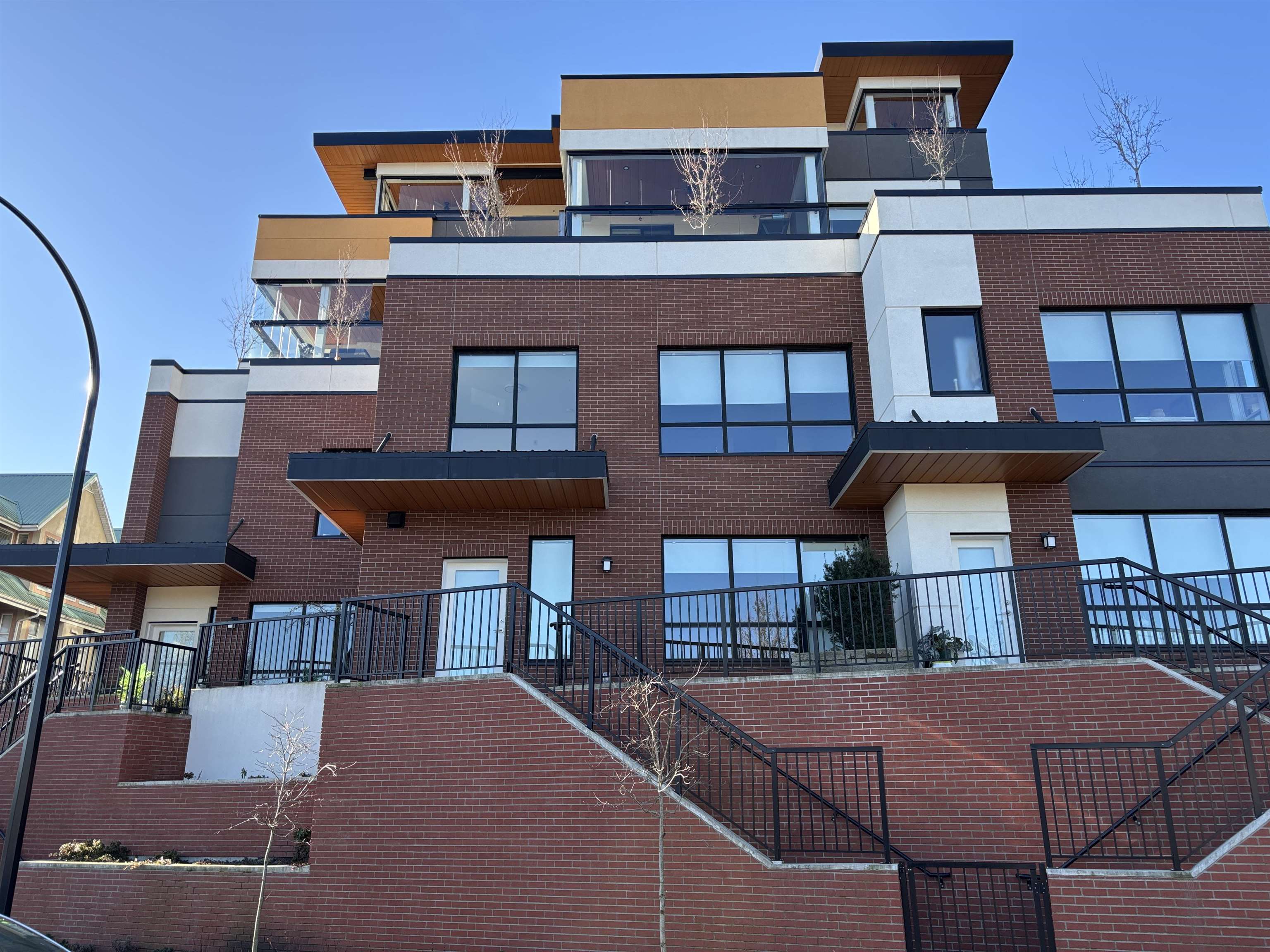 11639 227 St #104, Maple Ridge, BC V2X 9J6