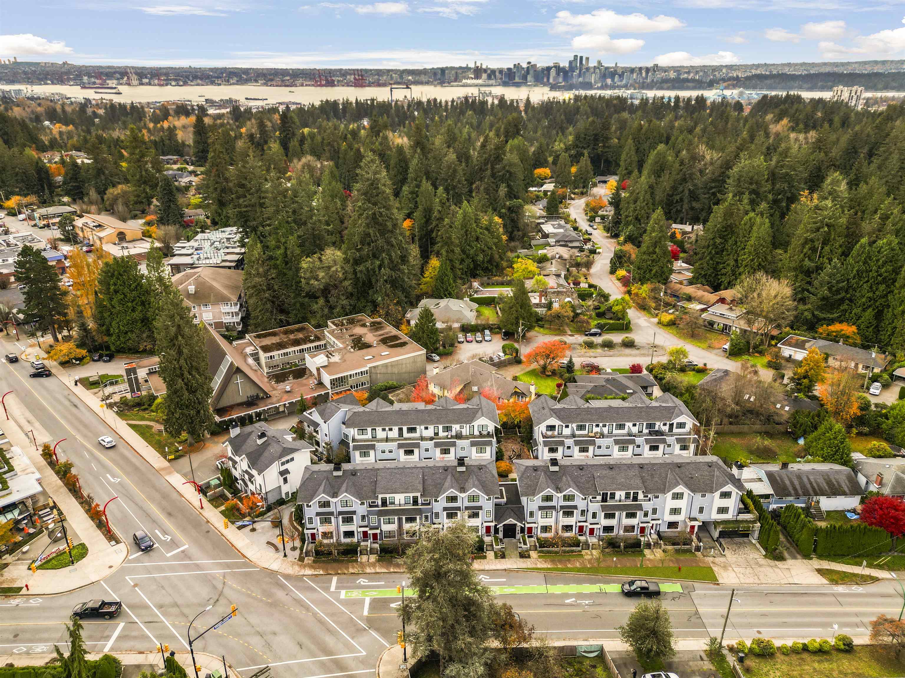1133 Ridgewood Drive #5, North Vancouver, BC V7R 0A4