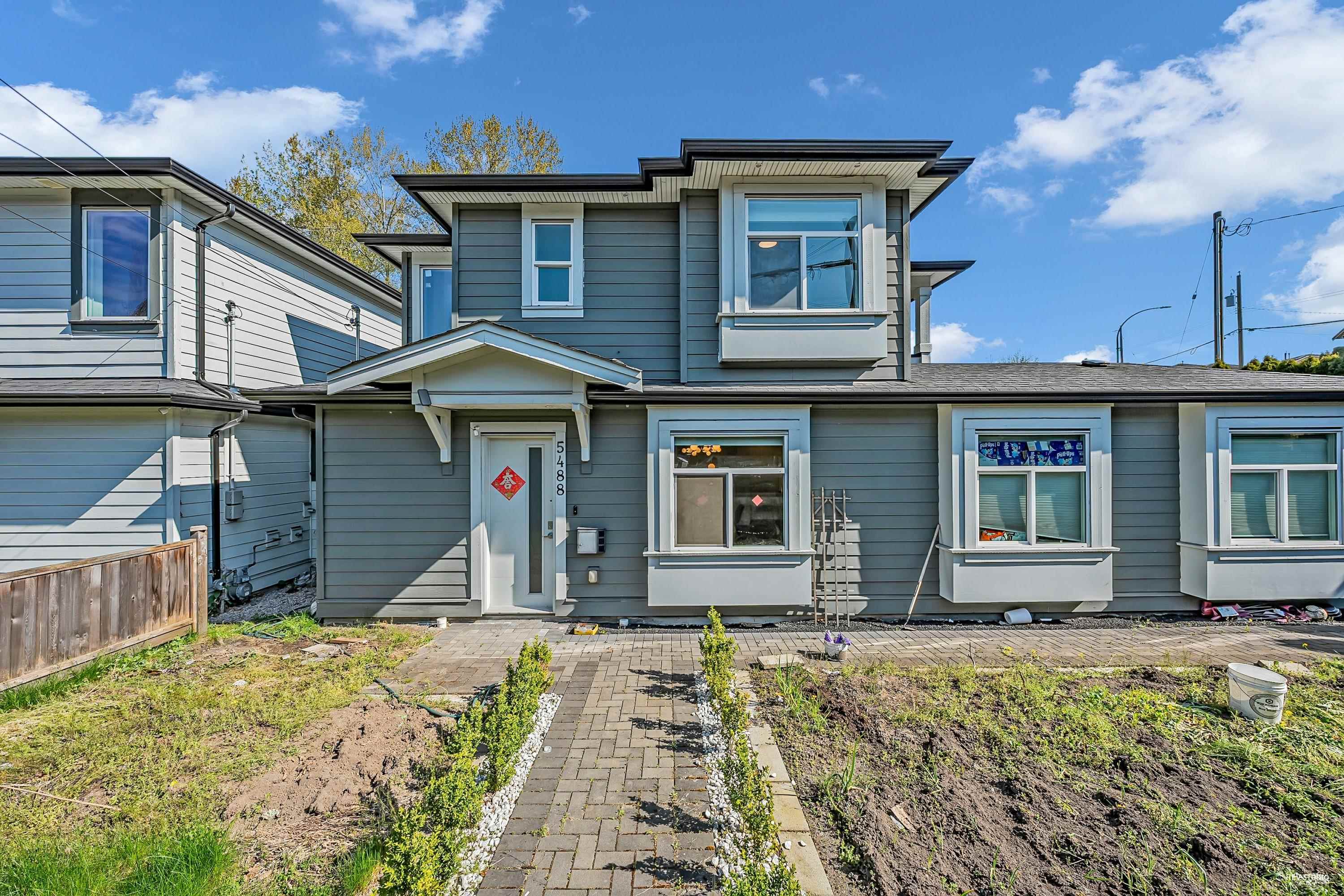 5488 Canada Way, Burnaby, BC V5E 3N3