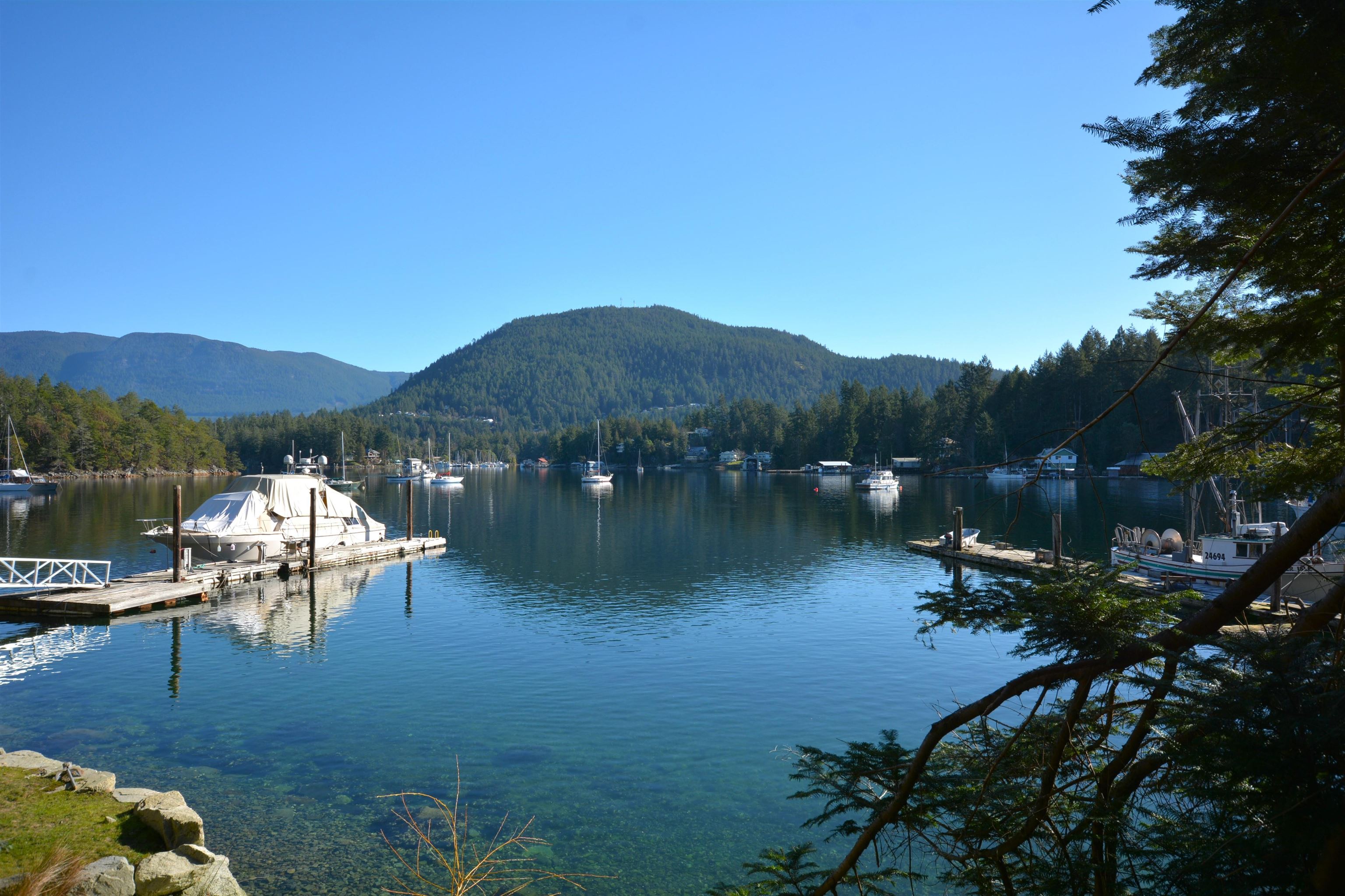 4365 Francis Peninsula Rd, Madeira Park, BC V0N 2H1