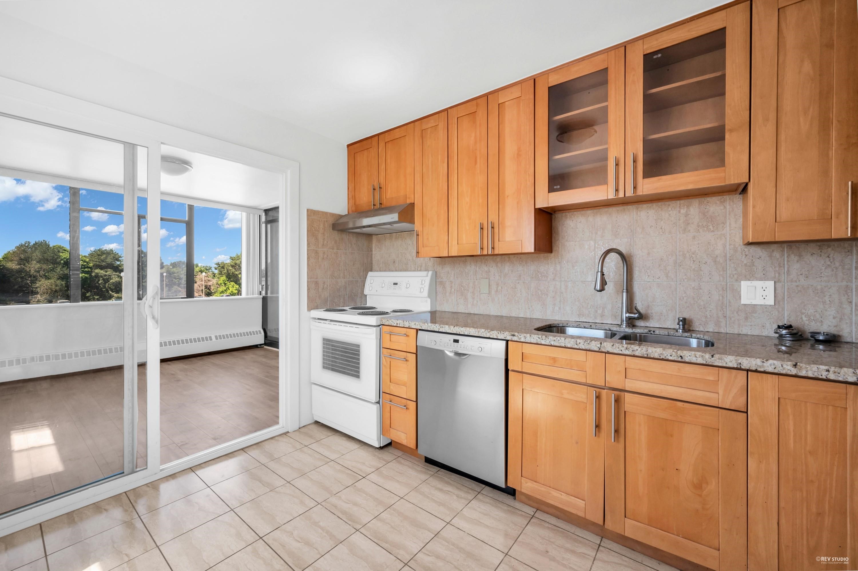 6651 Minoru Boulevard #509, Richmond, BC V6Y 1Z2