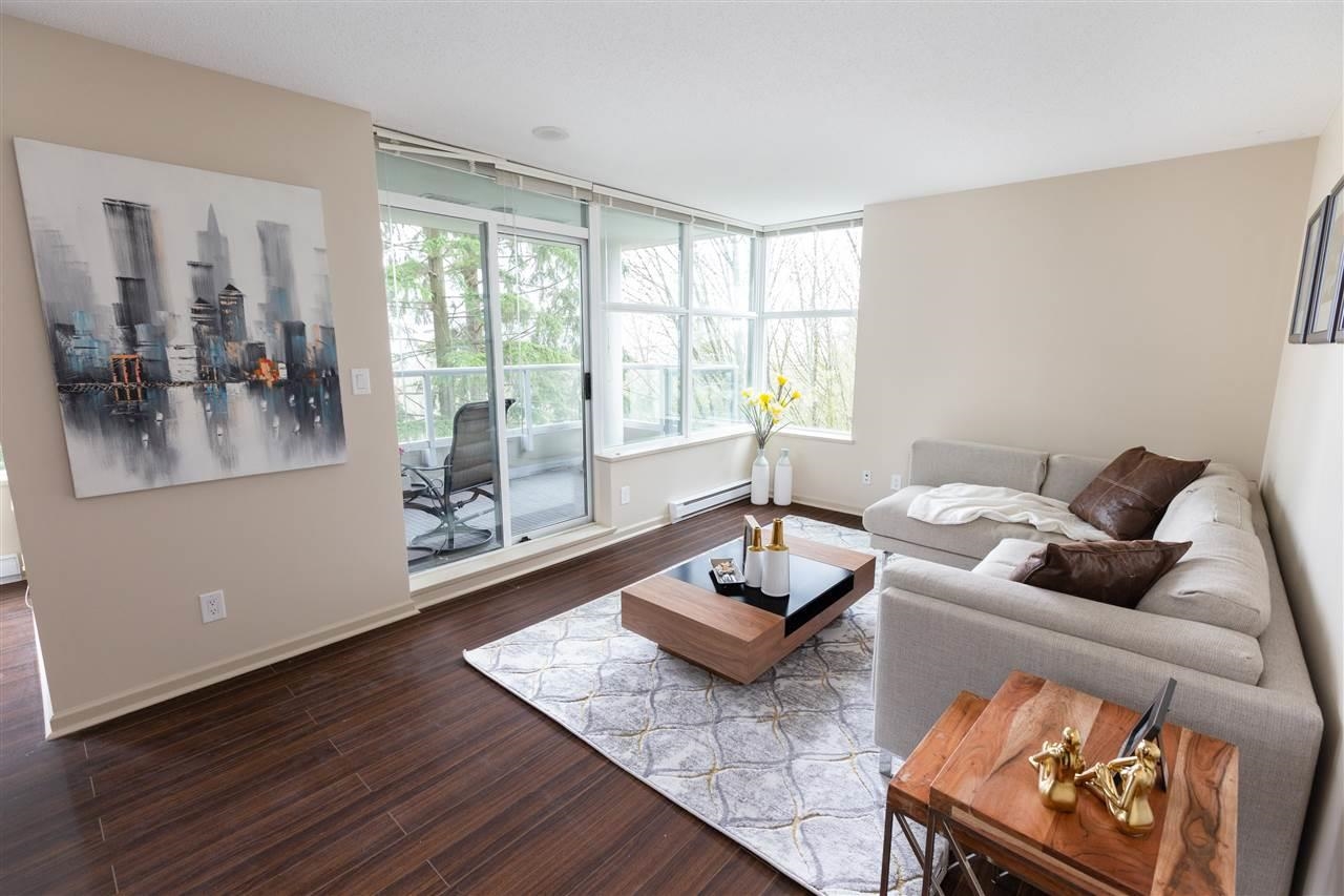 9232 University Crescent #305, Burnaby, BC V5A 0A3