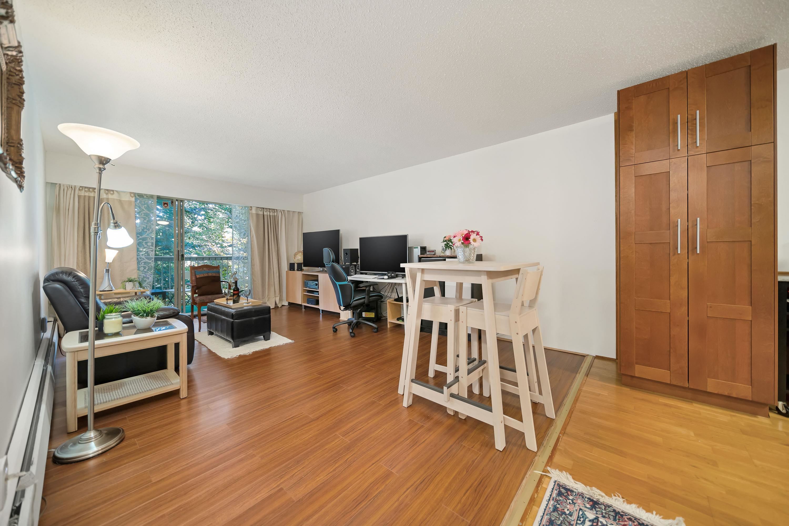 11806 88 Avenue #324, Delta, BC V4C 3C5