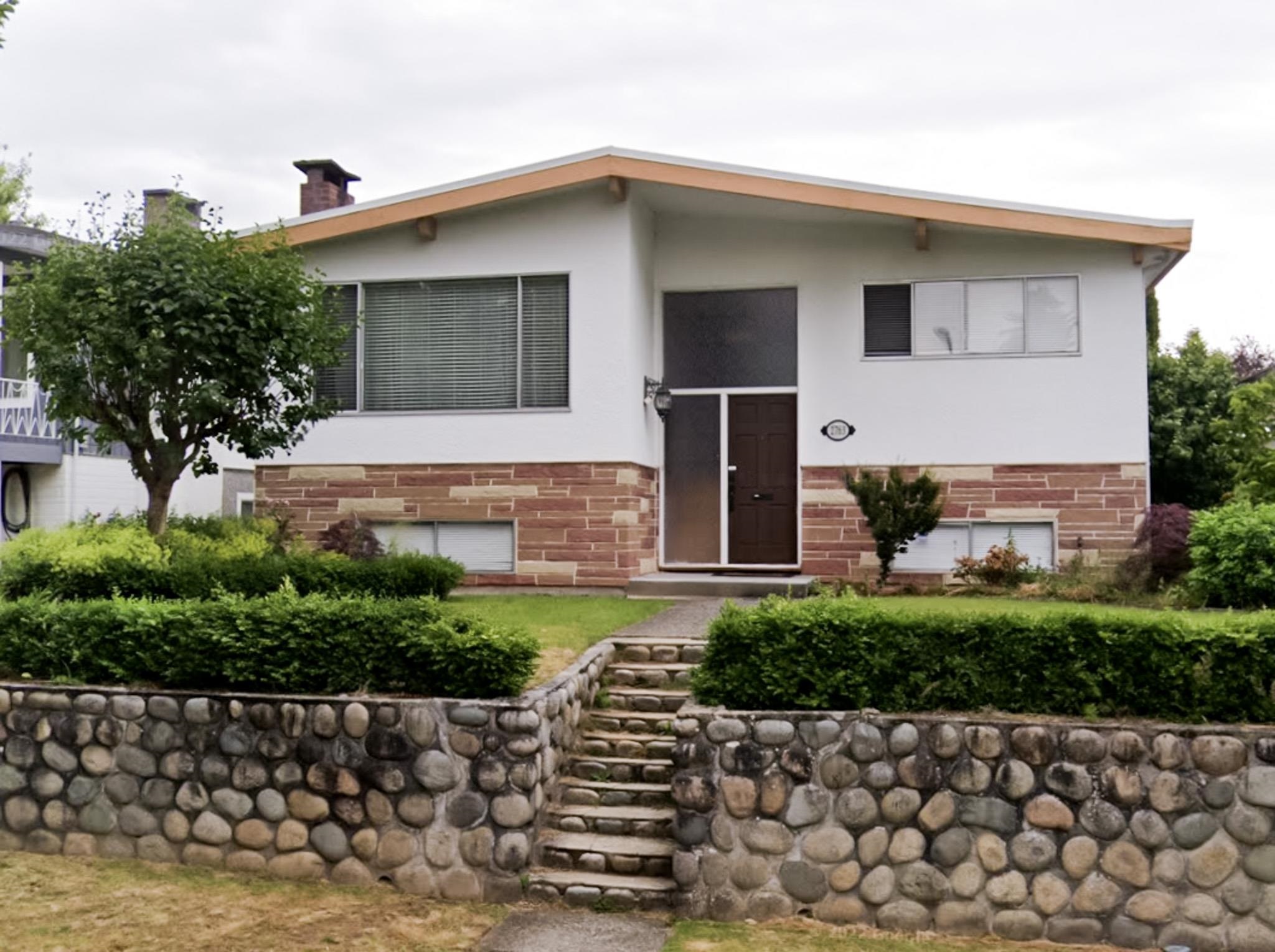 2763 Rosemont Drive, Vancouver, BC V5S 2C6