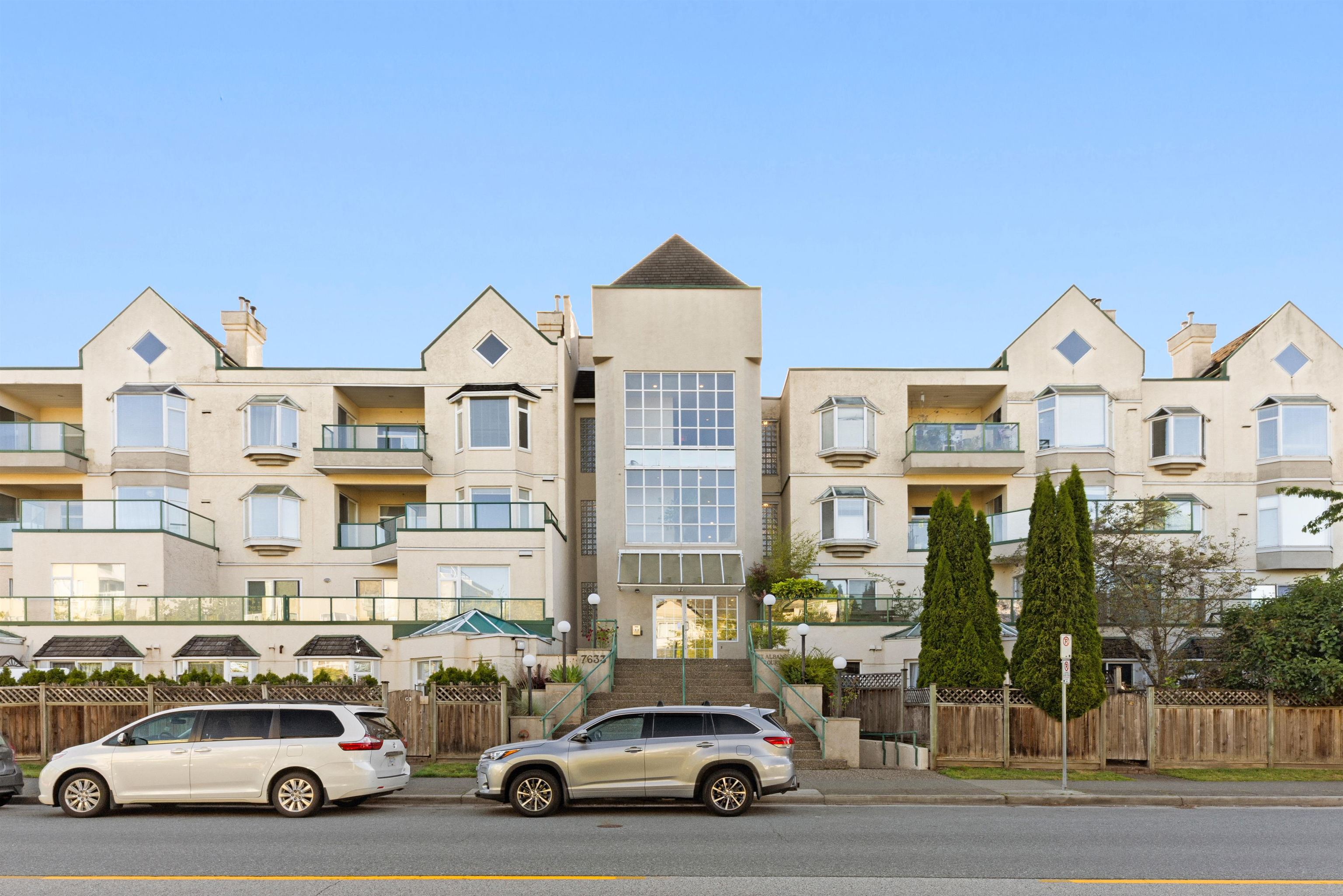 7633 Saint Albans Road #309, Richmond, BC V6Y 3W7