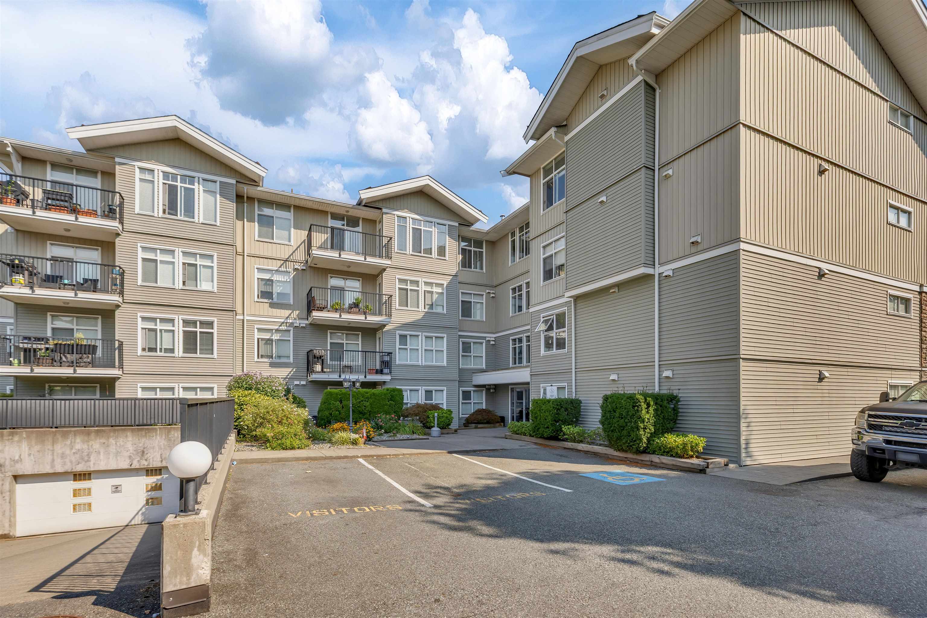 33255 Old Yale Road #108, Abbotsford, BC V2S 8R2