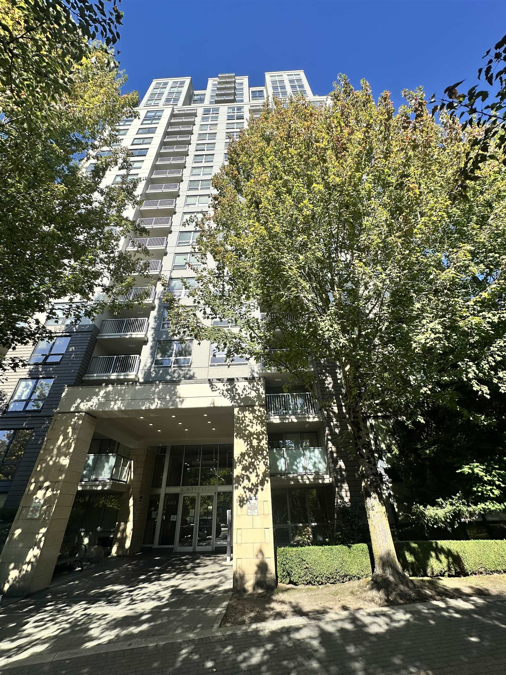 3663 Crowley Drive #2409, Vancouver, BC V5R 6H4