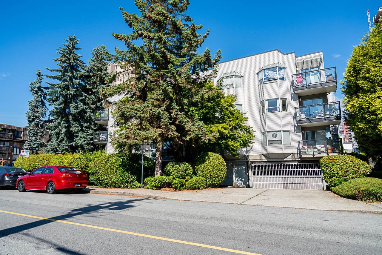 1550 Chesterfield Avenue #208, North Vancouver, BC V7M 2N6