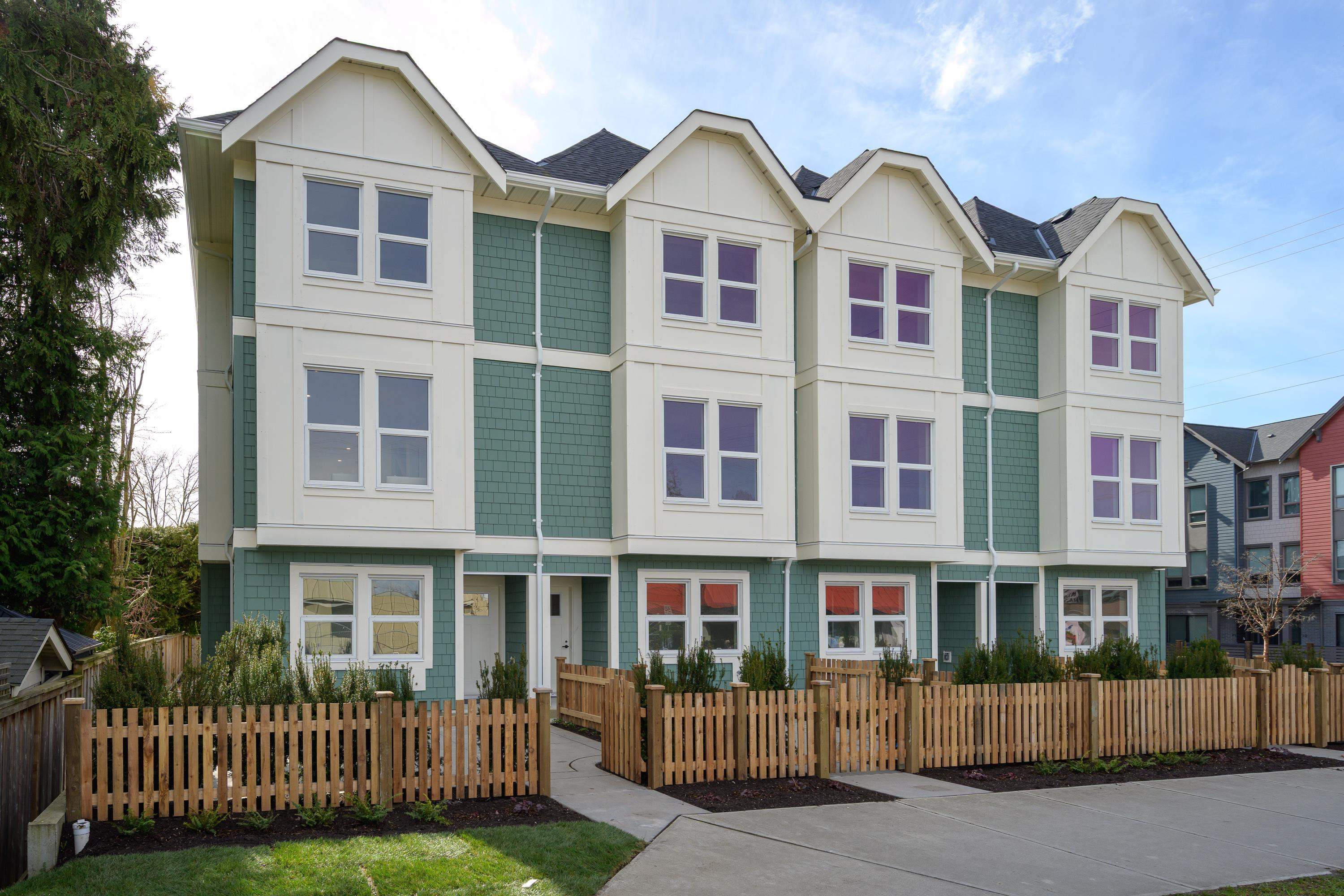 4788 54a Street #1, Delta, BC V4K 3P1
