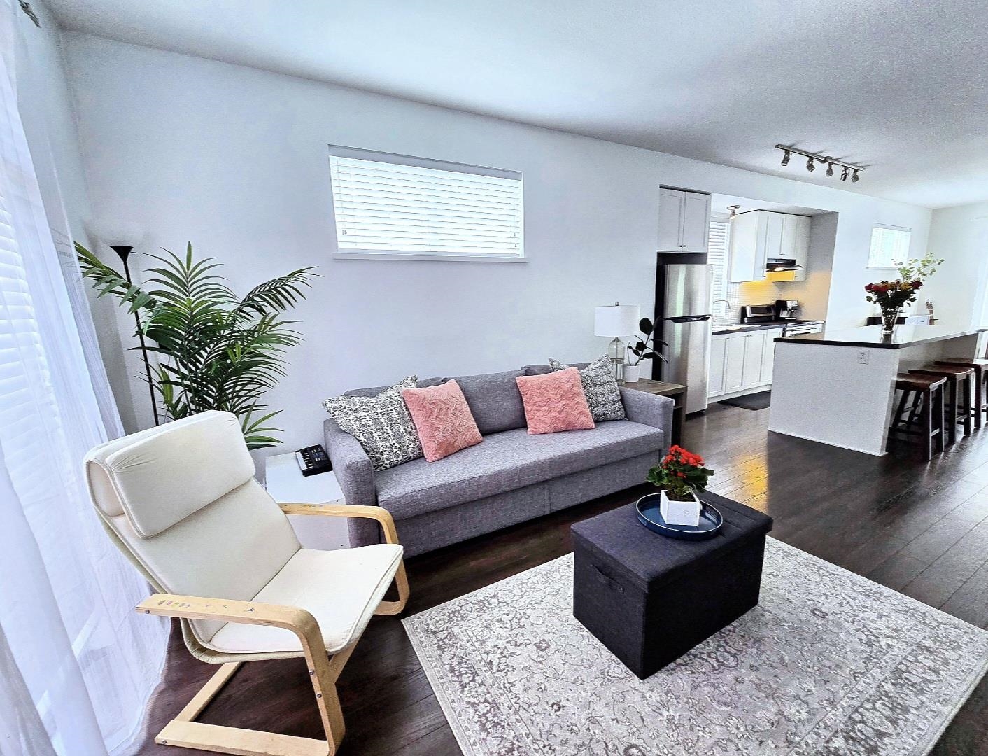 14955 60 Avenue #7, Surrey, BC V3S 1R8