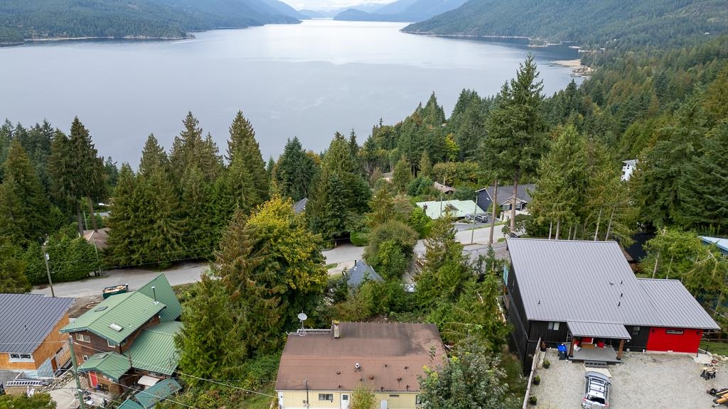 5894 Skookumchuk Road, Sechelt, BC V7Z 0E1