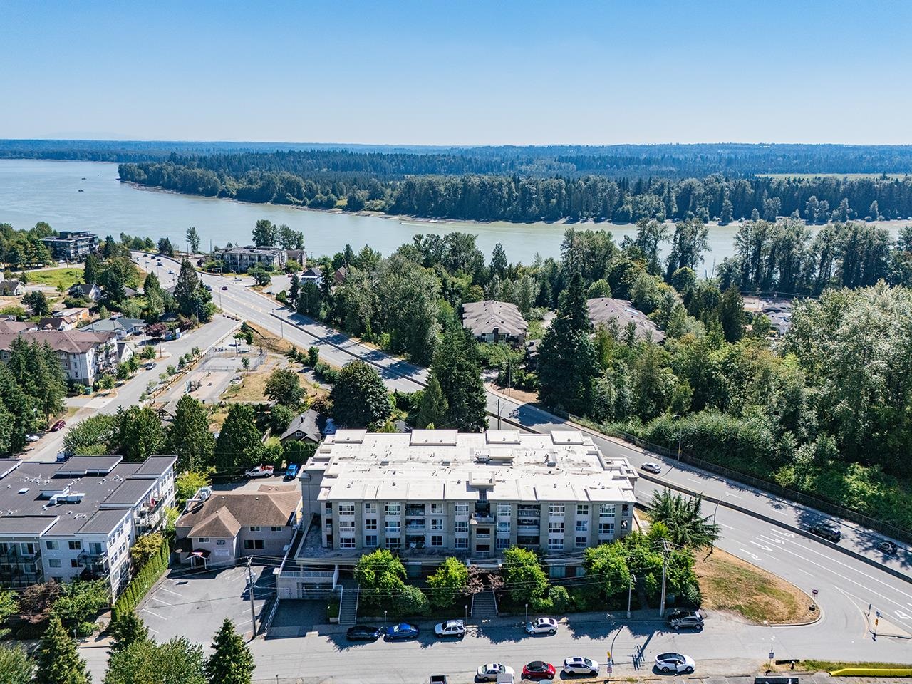 22230 North Avenue #104, Maple Ridge, BC V2X 2L5