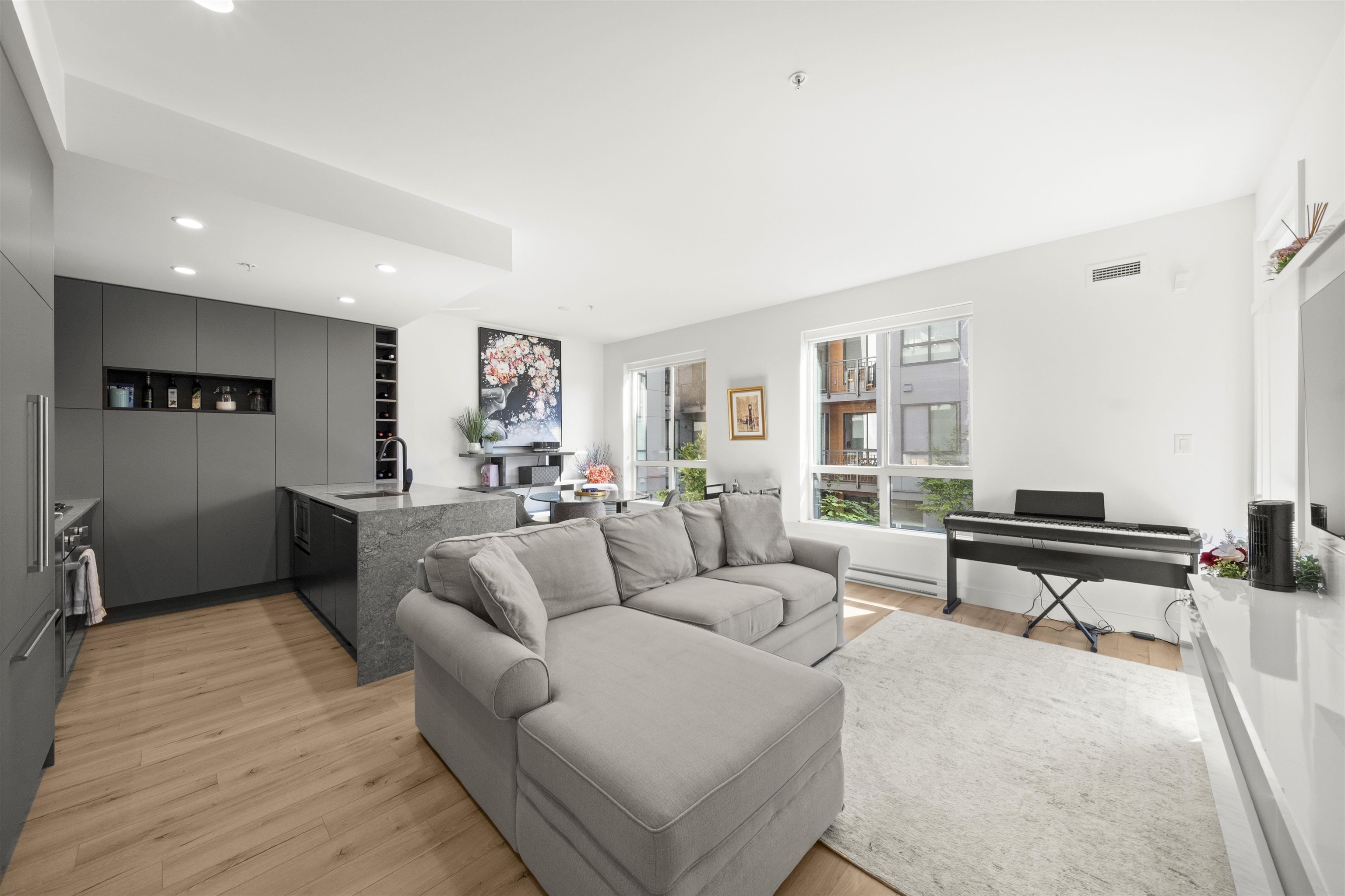 3131 Murray Street #309, Port Moody, BC V3H 0L9