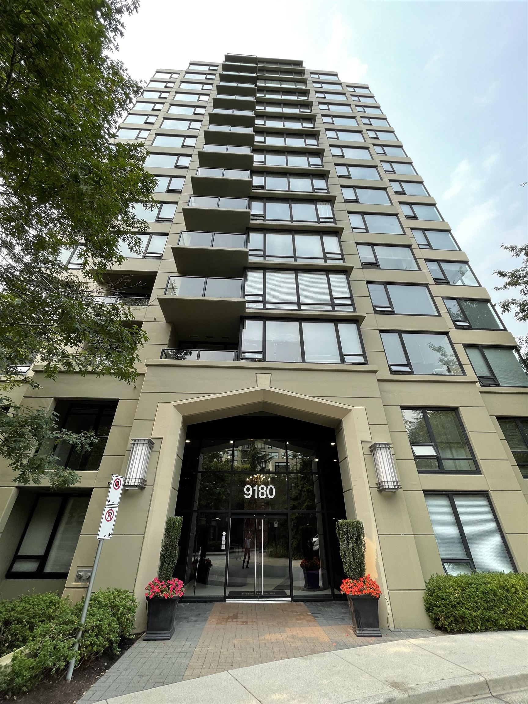 9180 Hemlock Drive #809, Richmond, BC V6Y 4J5