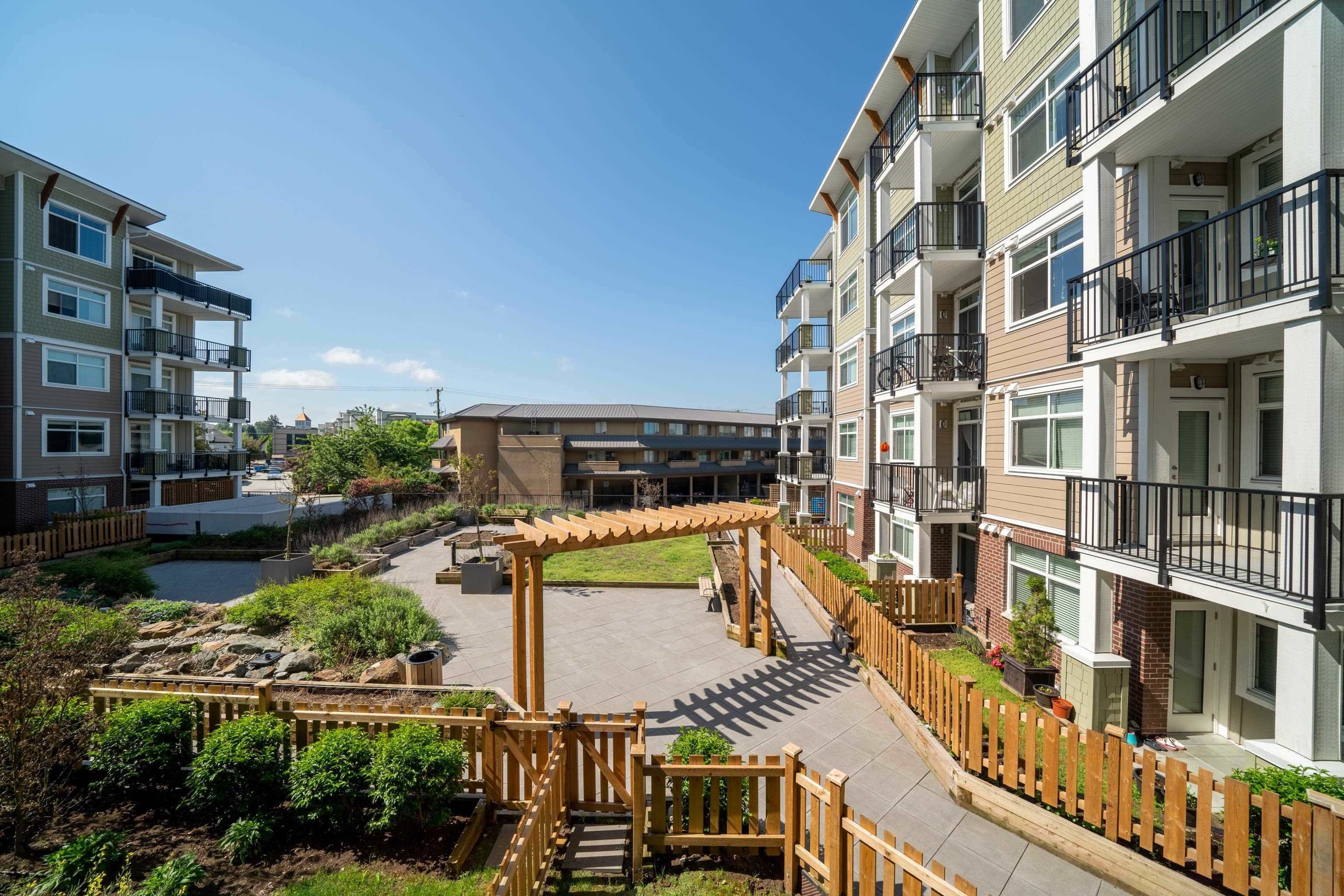 20686 Eastleigh Crescent #206, Langley, BC V3A 0M4