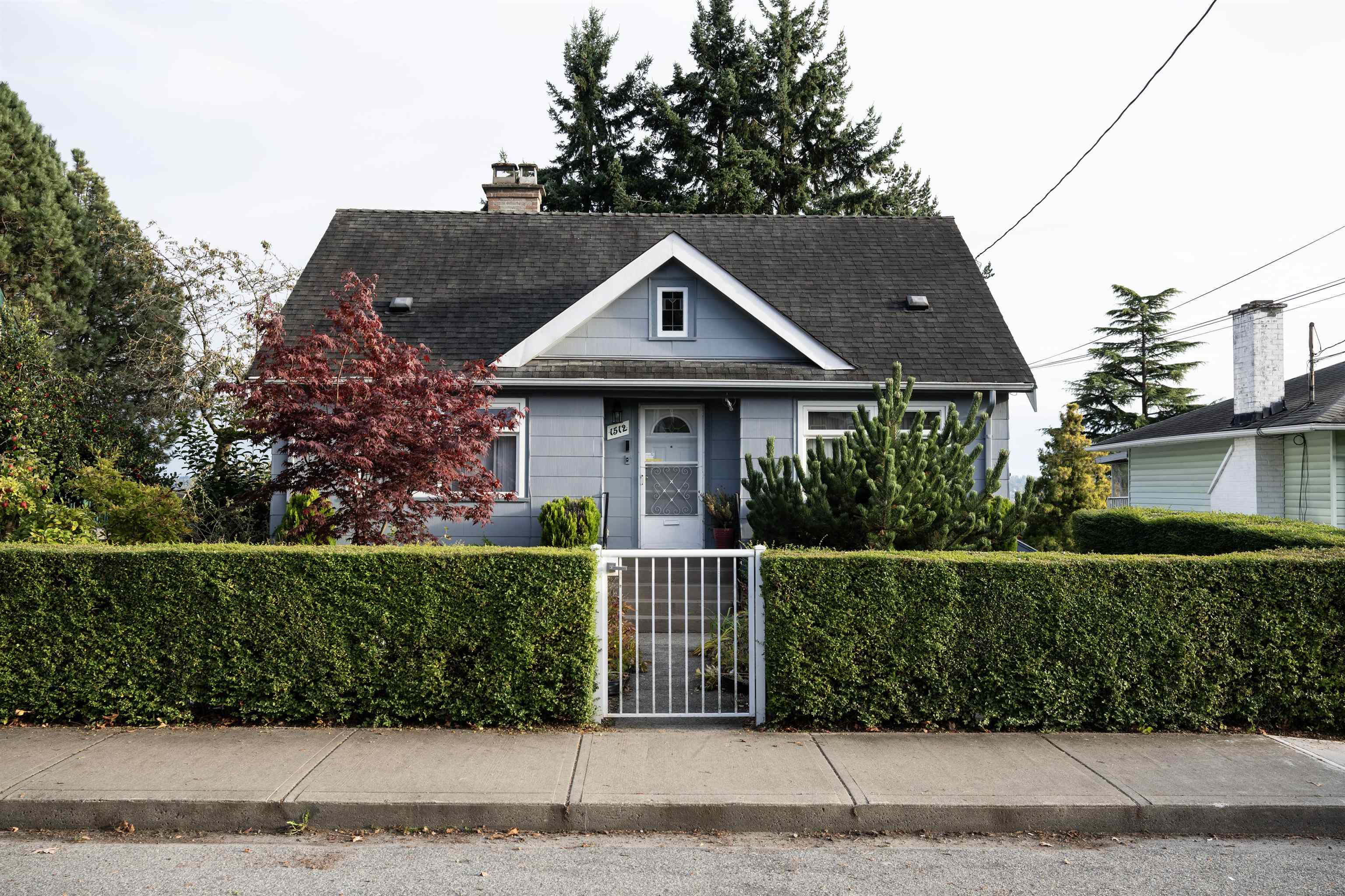 1512 7th Avenue, New Westminster, BC V3M 2K3