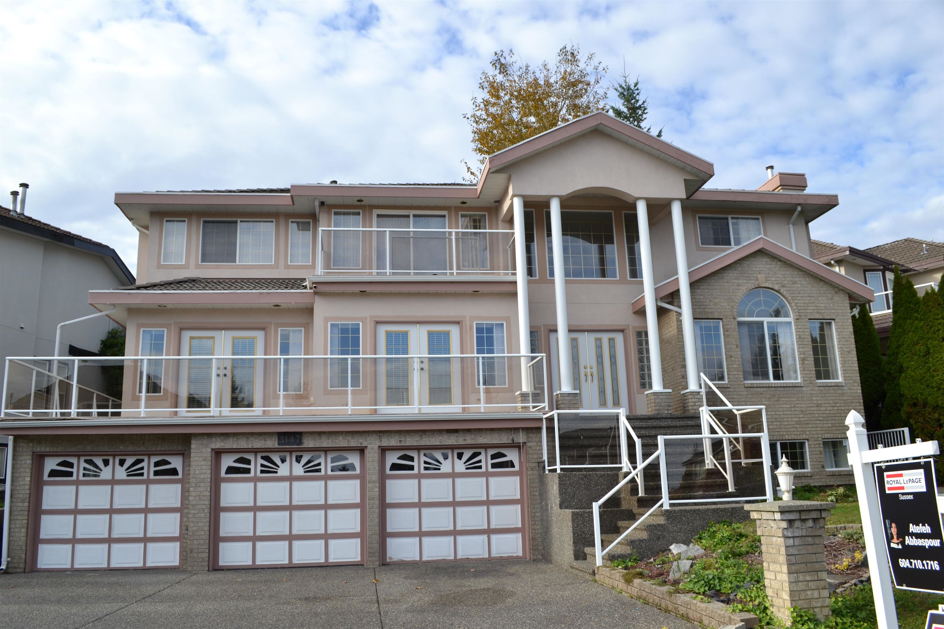 3147 Silverthrone Drive, Coquitlam, BC V3E 3C3