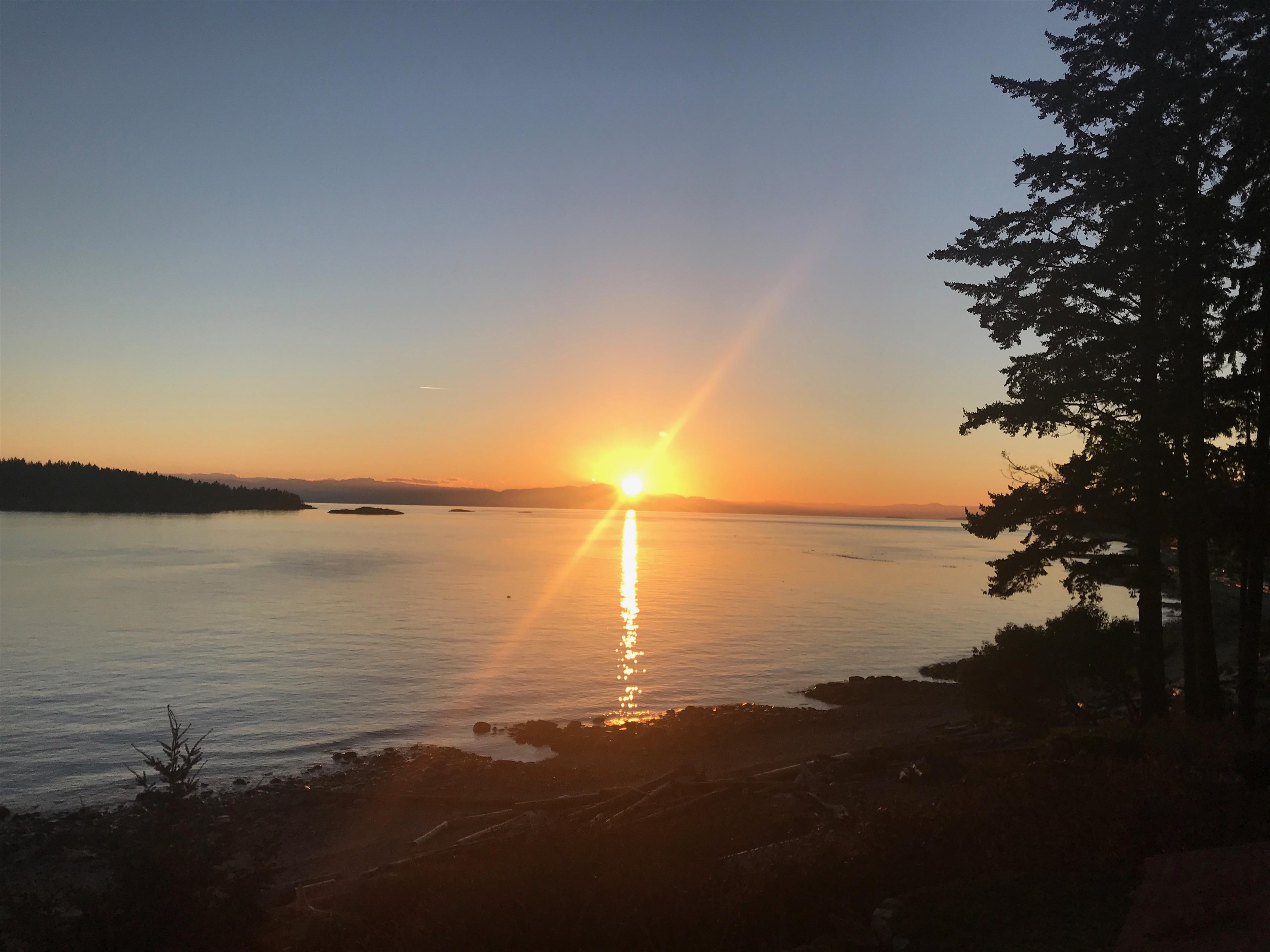 6437 Sunshine Coast Highway, Sechelt, BC V7Z 0N6