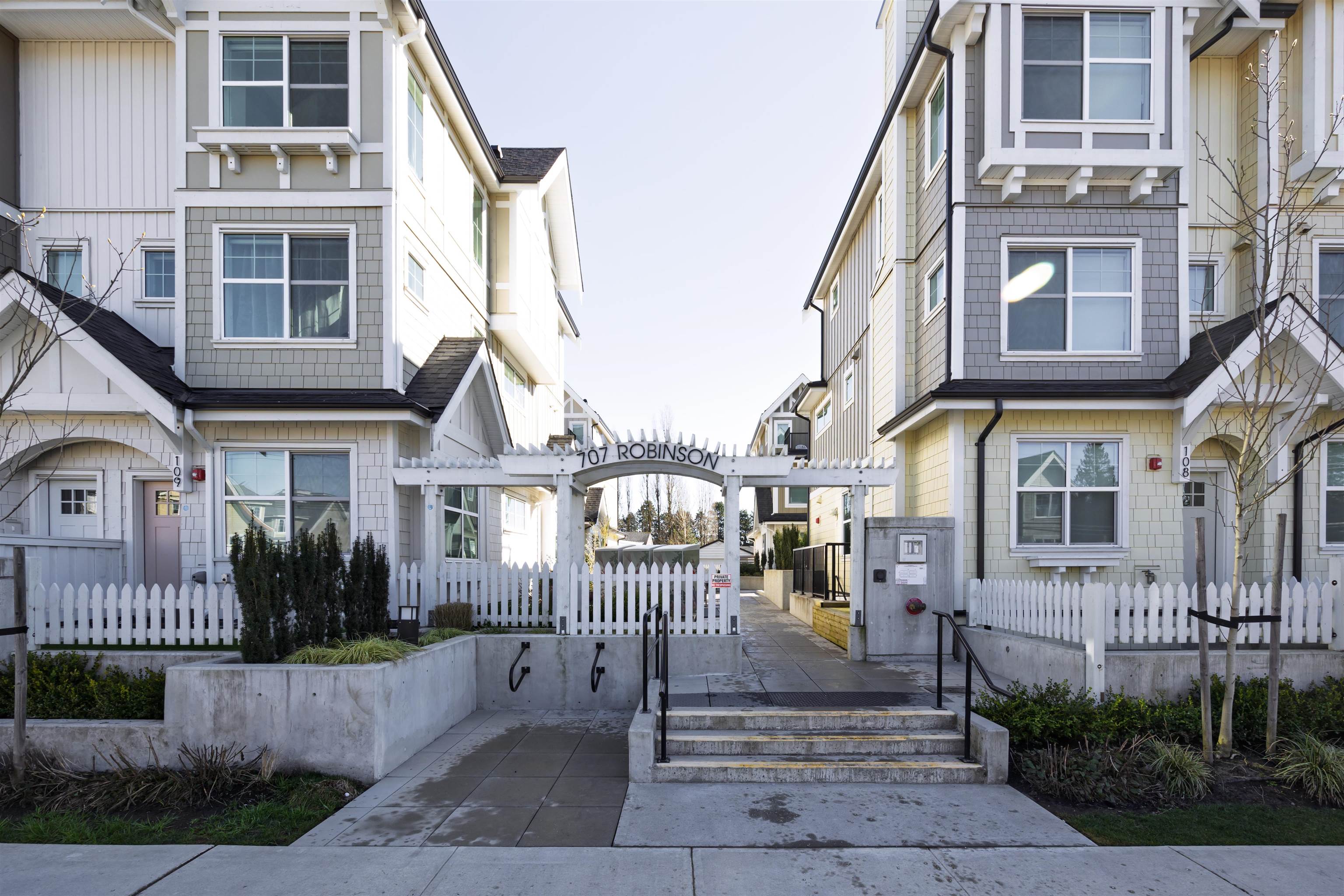 707 Robinson Street #119, Coquitlam, BC V3J 0M9